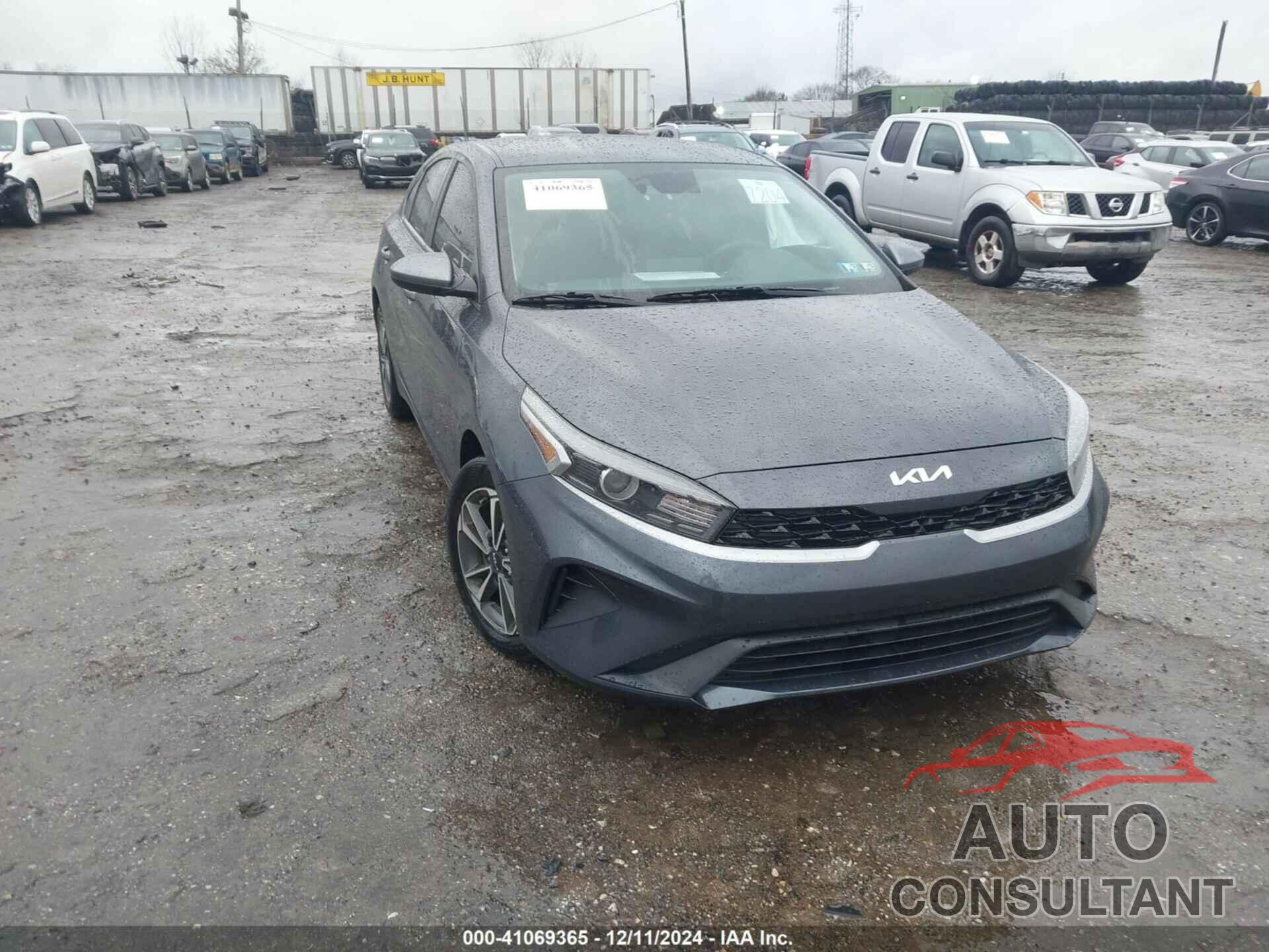 KIA FORTE 2023 - 3KPF24AD2PE611999