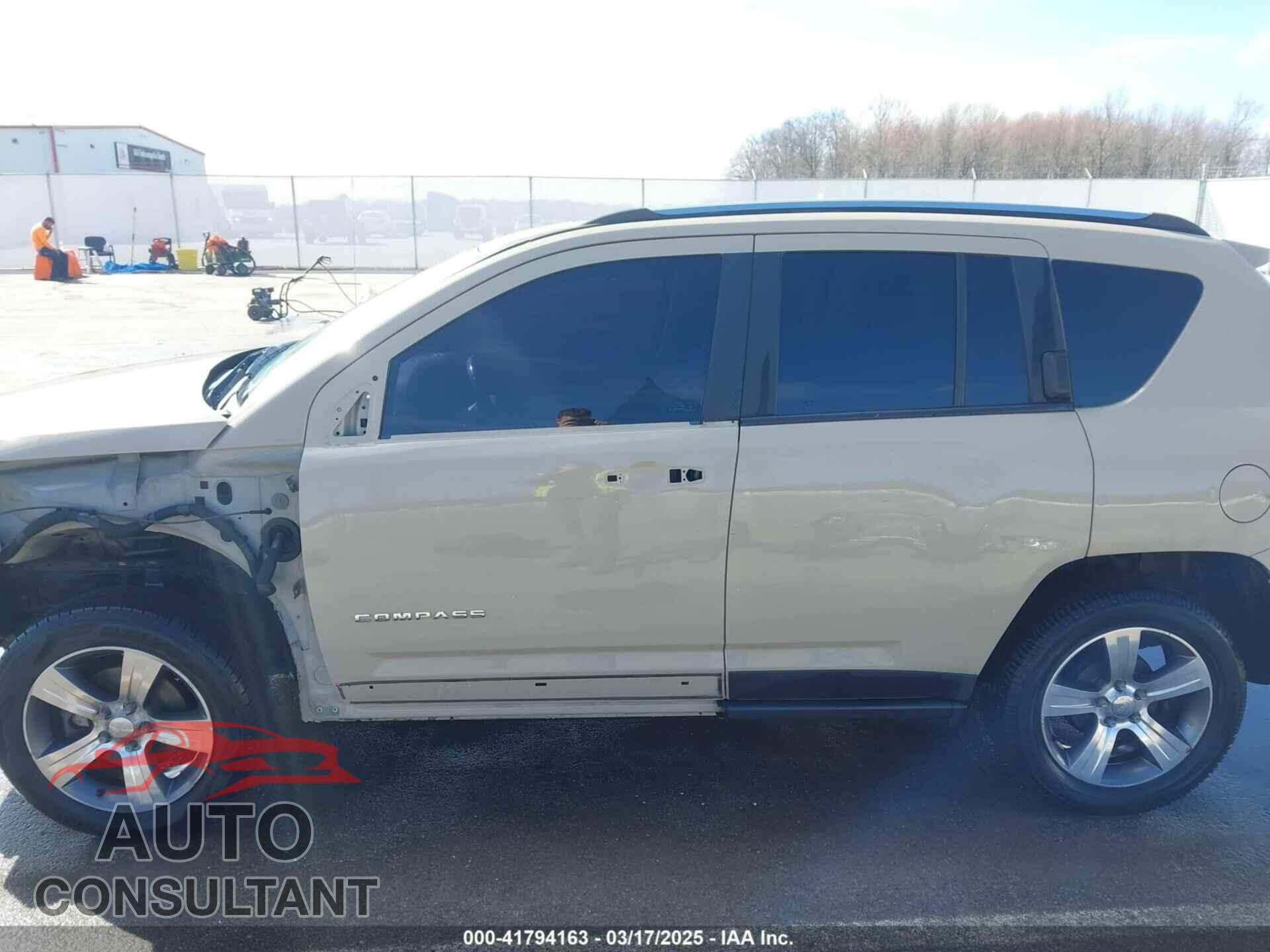 JEEP COMPASS 2017 - 1C4NJCEB0HD200251