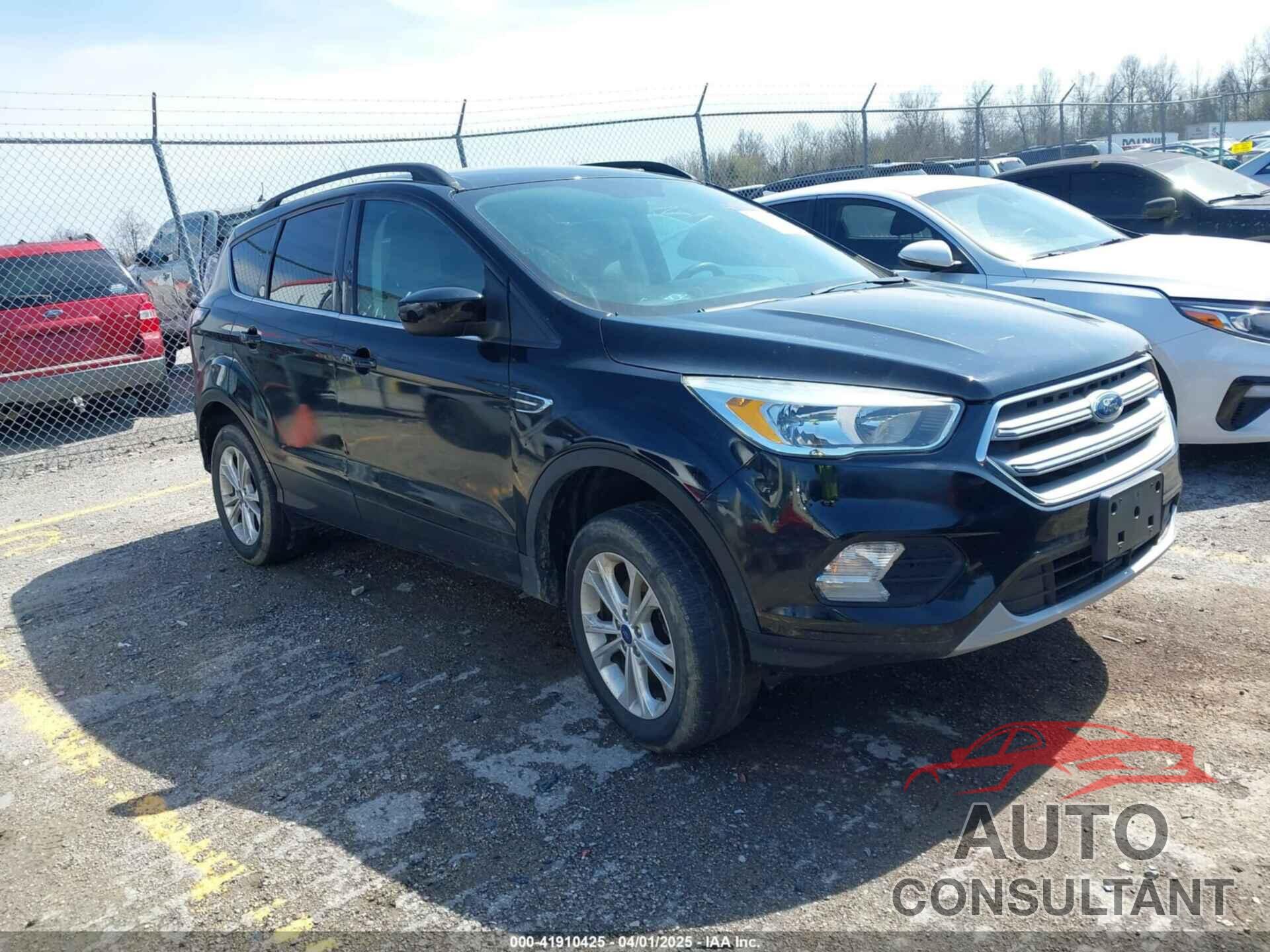 FORD ESCAPE 2018 - 1FMCU0GD9JUC01721