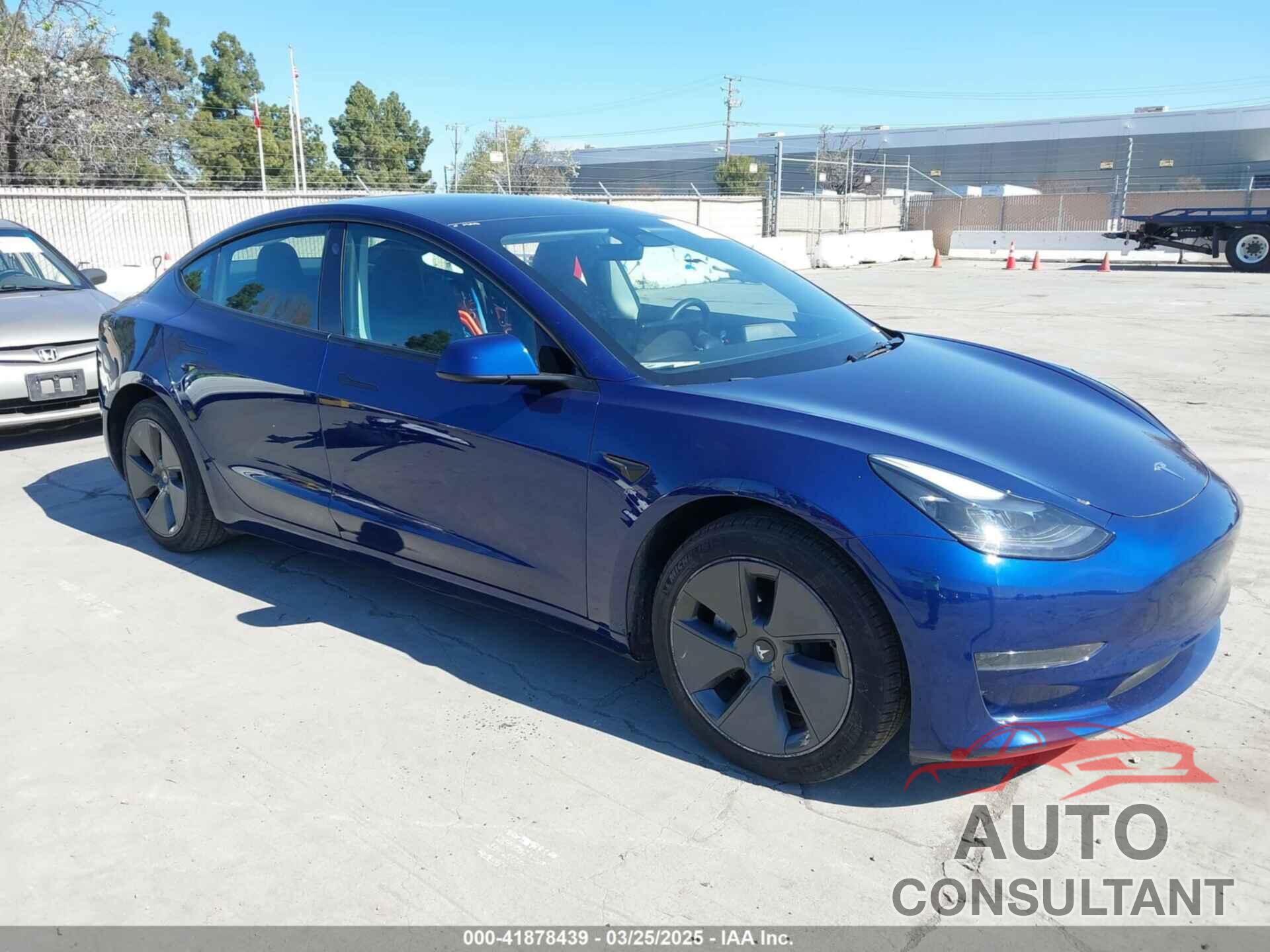 TESLA MODEL 3 2023 - 5YJ3E1EA8PF613985