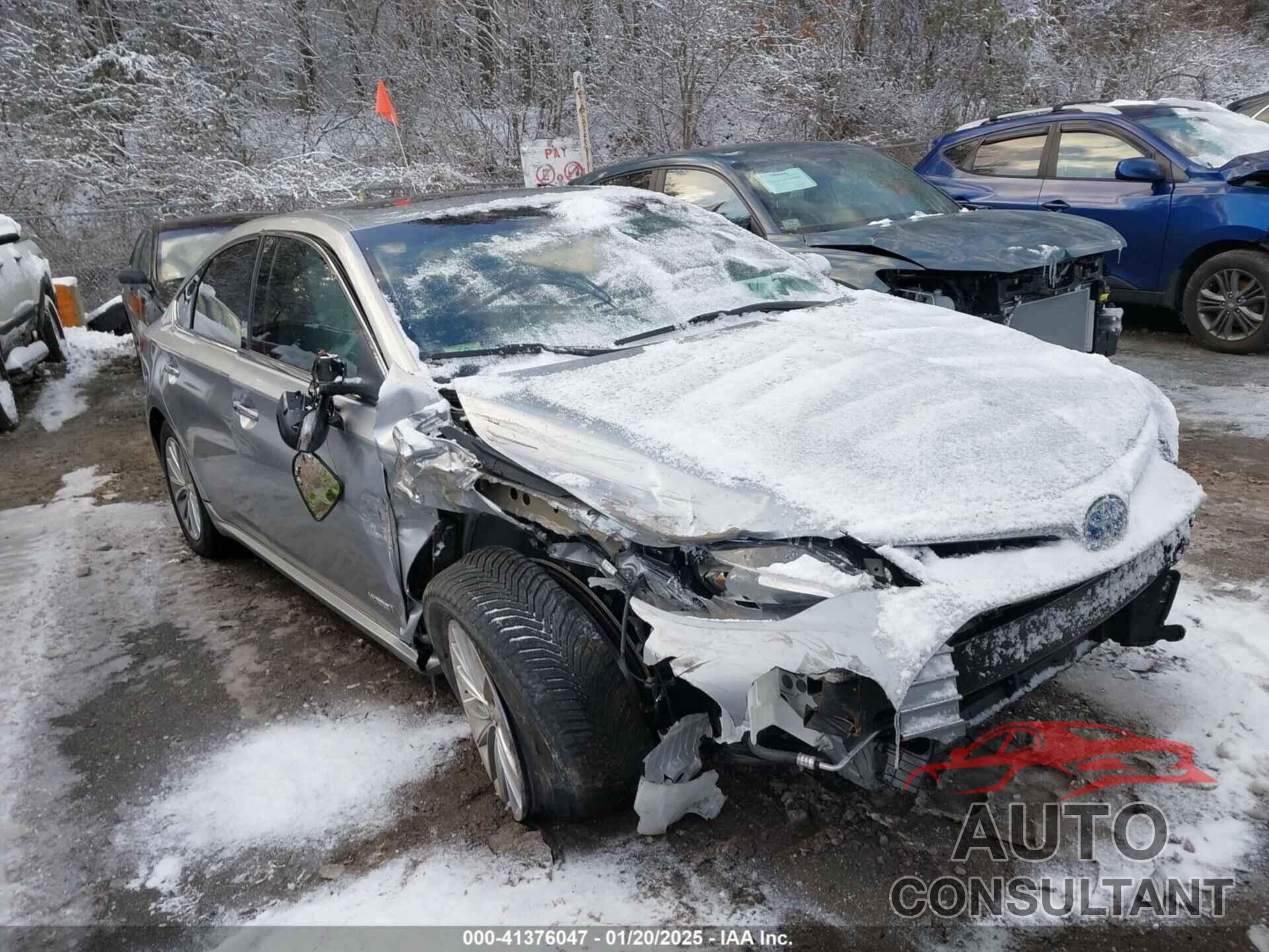TOYOTA AVALON HYBRID 2018 - 4T1BD1EB0JU063330