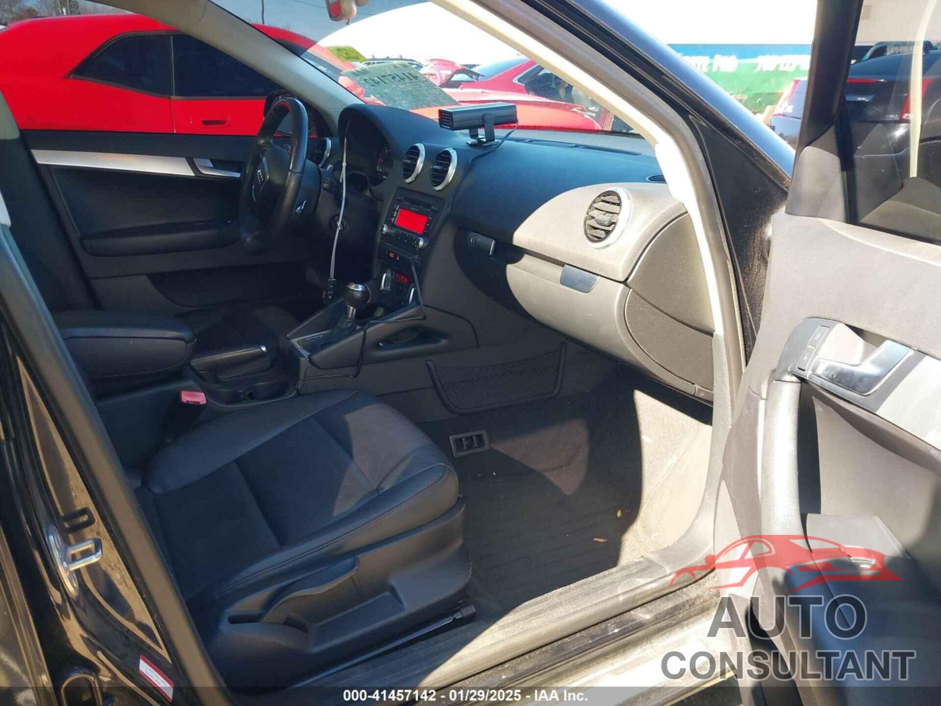 AUDI A3 2013 - WAUKJAFM2DA033634