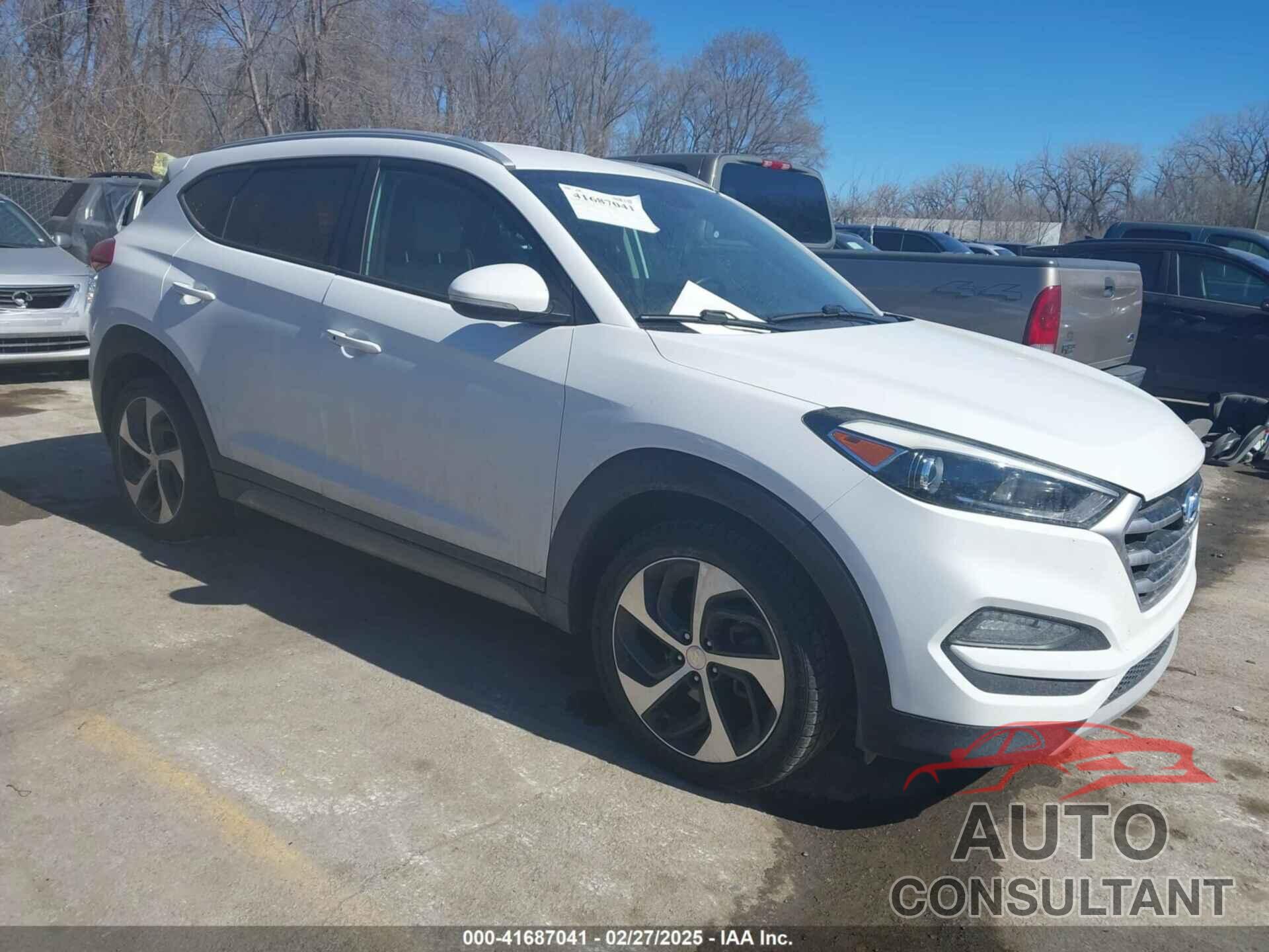 HYUNDAI TUCSON 2017 - KM8J3CA24HU278235