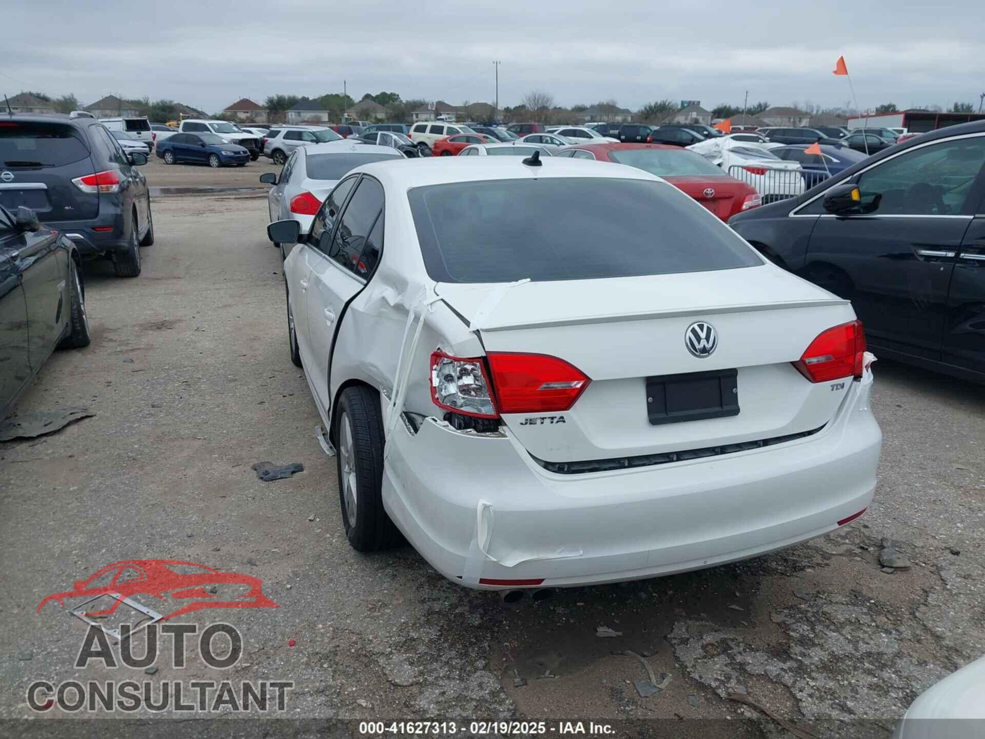 VOLKSWAGEN JETTA 2012 - 3VWLL7AJ3CM367932