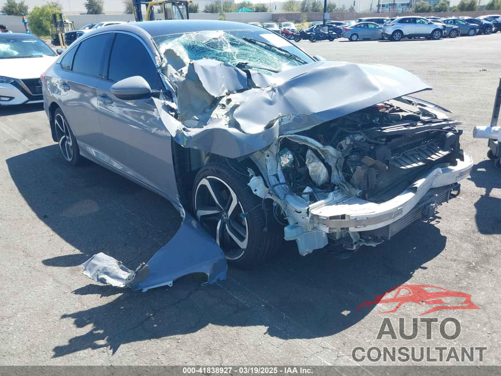 HONDA ACCORD 2018 - 1HGCV1F33JA251114