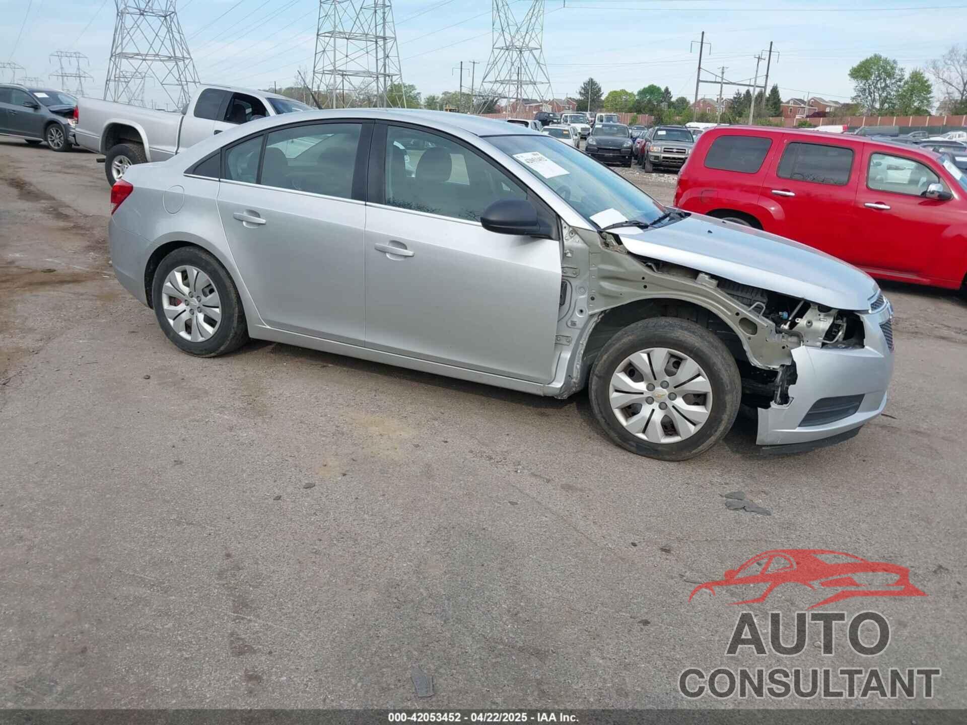 CHEVROLET CRUZE 2012 - 1G1PC5SH2C7123275