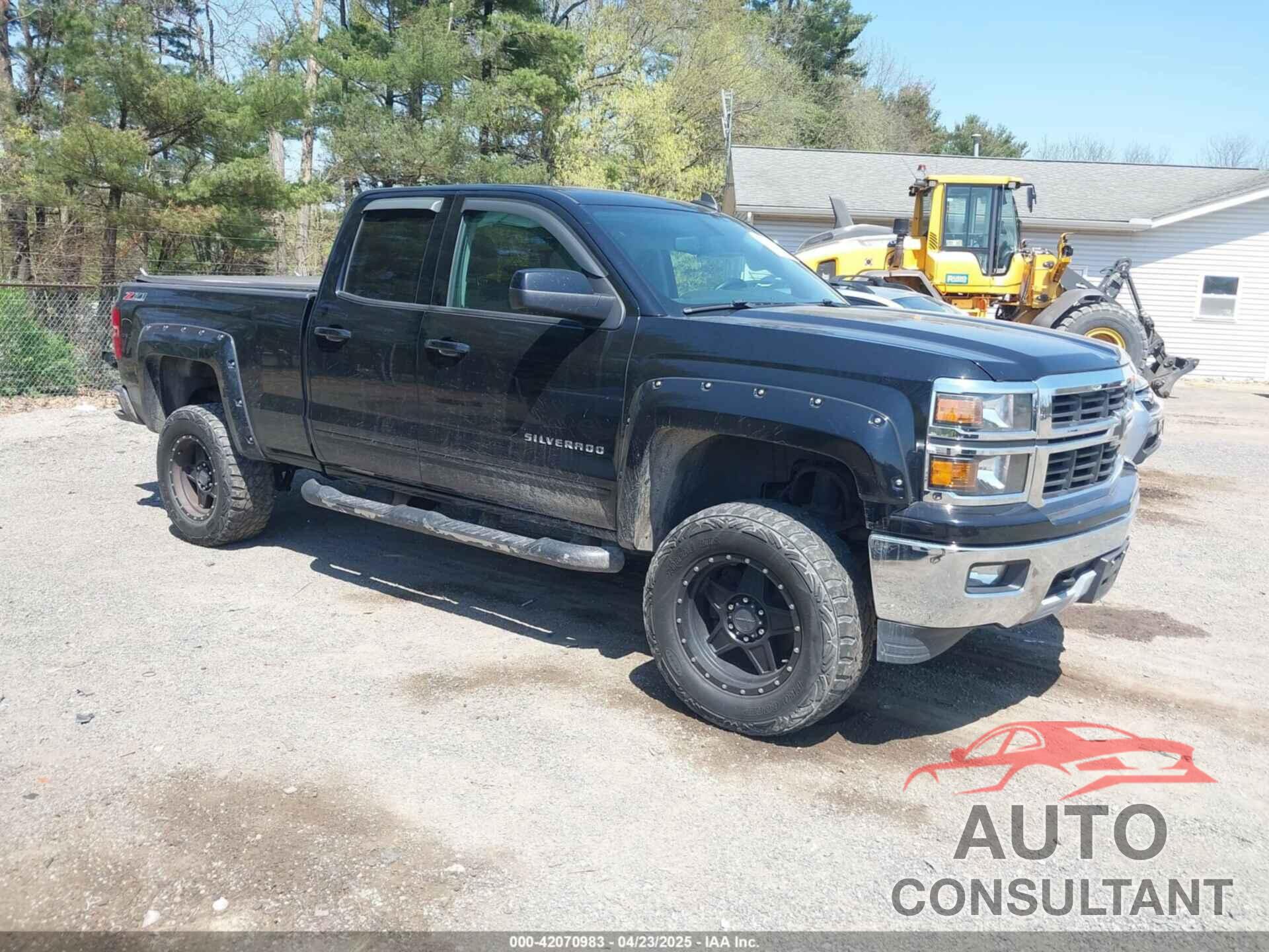 CHEVROLET SILVERADO 1500 2015 - 1GCVKREC6FZ240228