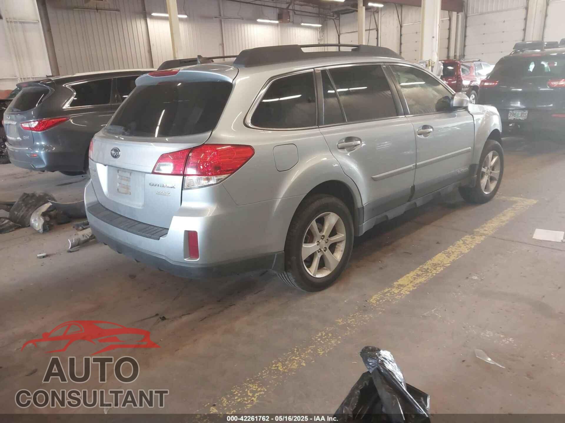 SUBARU OUTBACK 2014 - 4S4BRBNC8E3201787