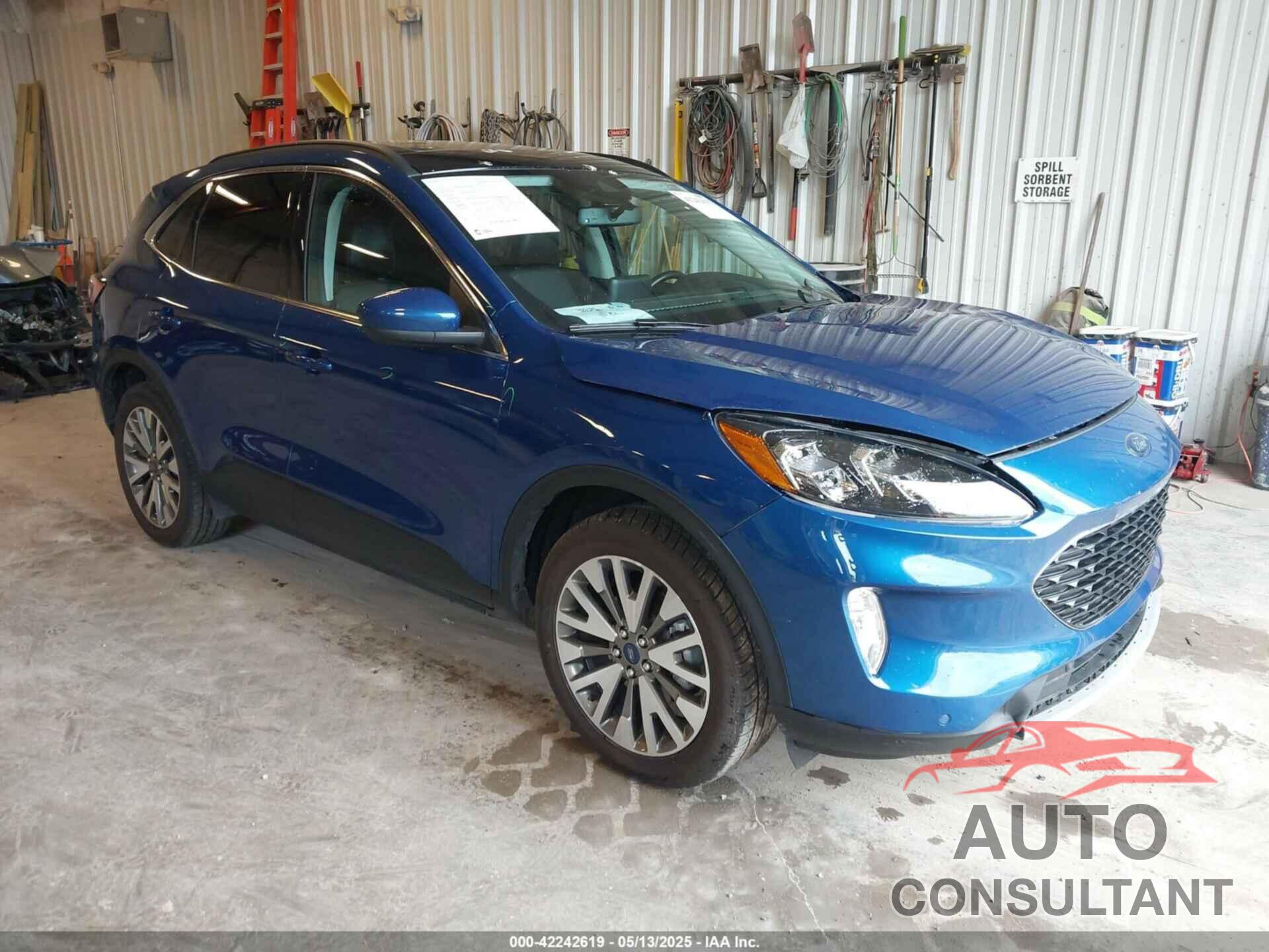 FORD ESCAPE 2022 - 1FMCU9DZ3NUA57450