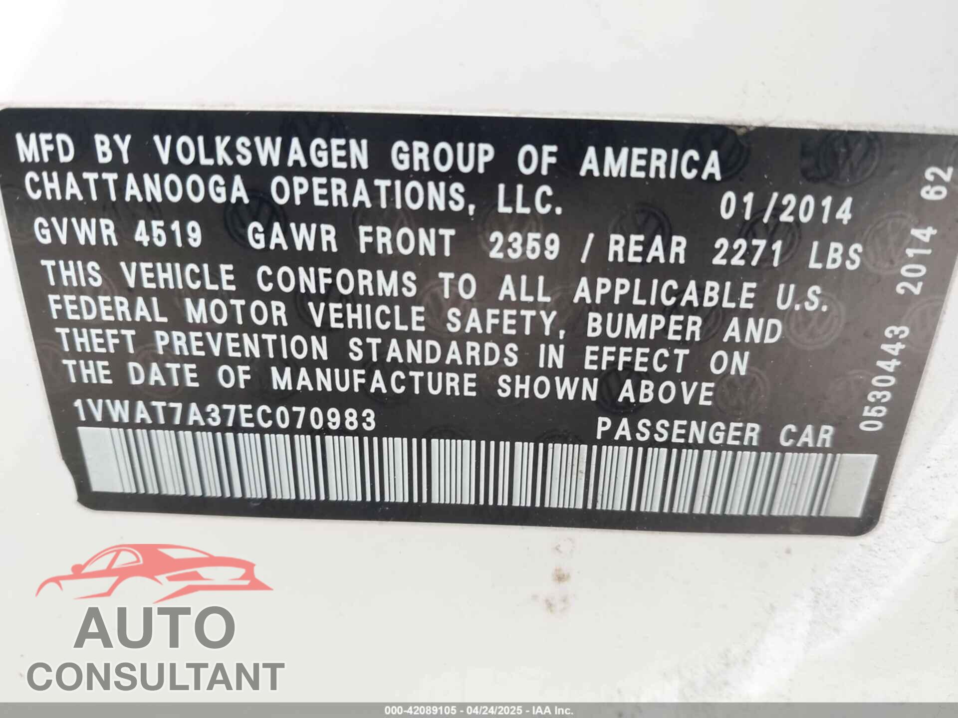 VOLKSWAGEN PASSAT 2014 - 1VWAT7A37EC070983