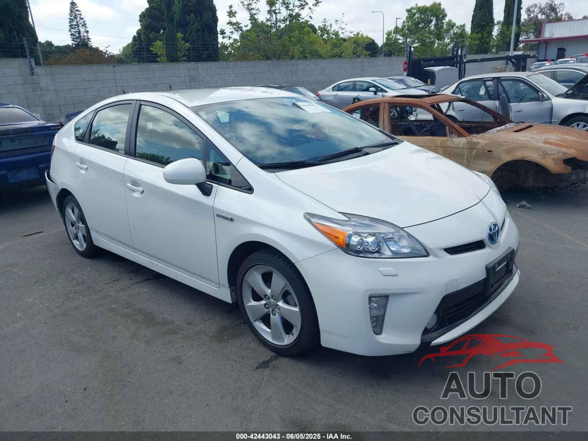 TOYOTA PRIUS 2015 - JTDKN3DU7F1922602