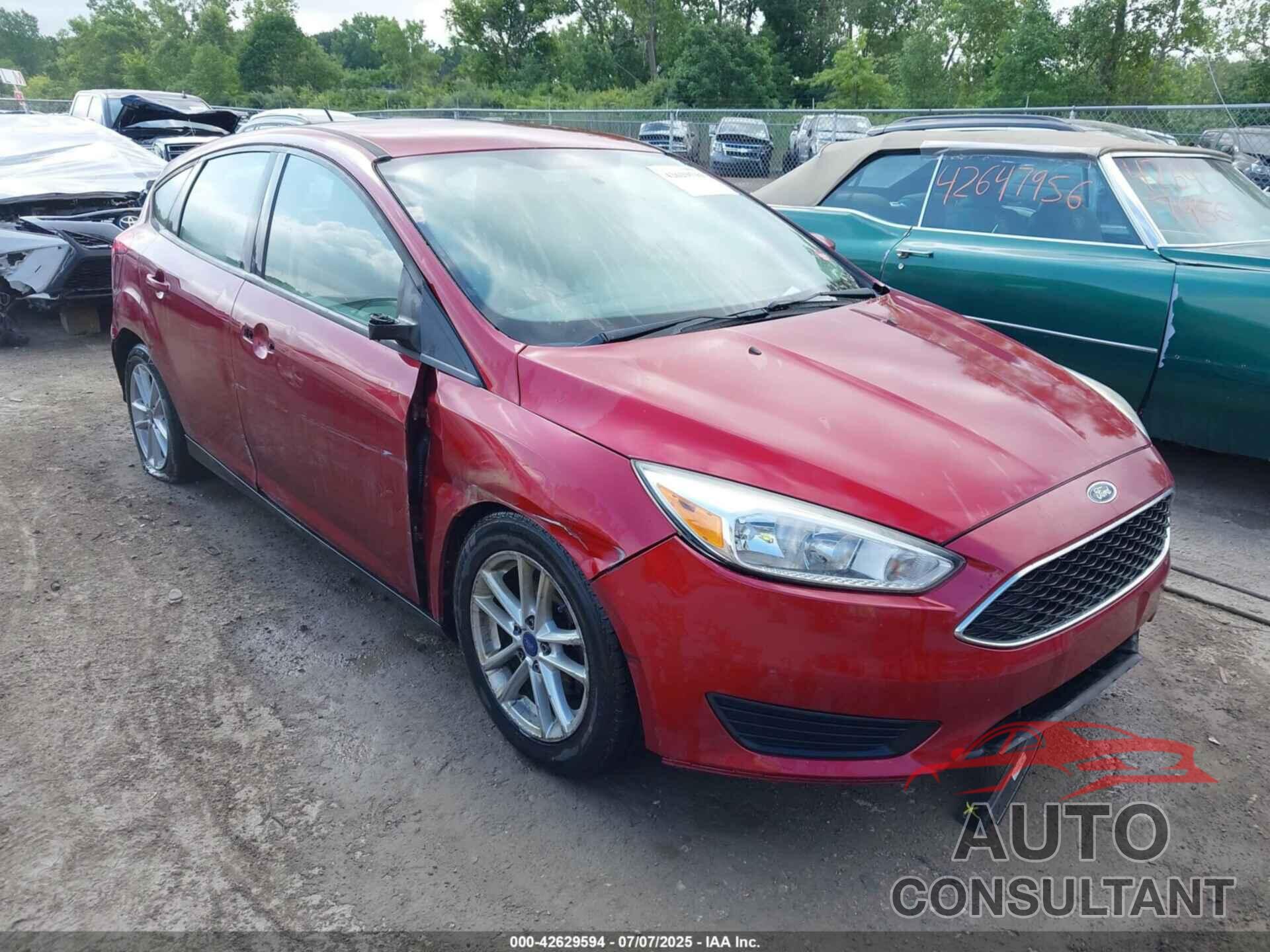 FORD FOCUS 2017 - 1FADP3K22HL232371