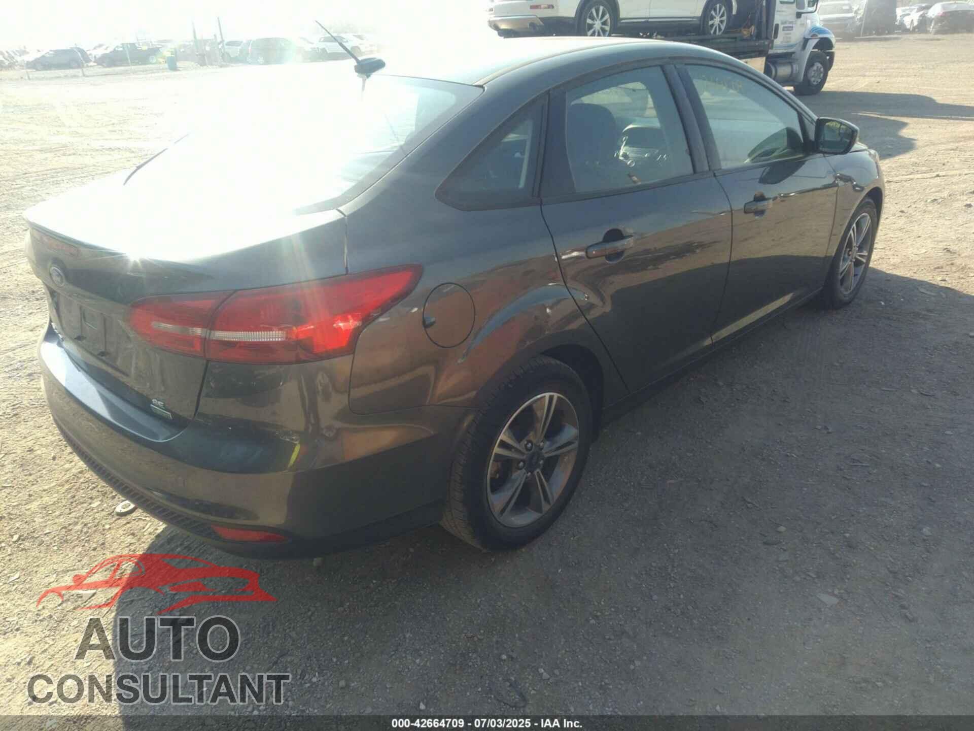 FORD FOCUS 2017 - 1FADP3FE3HL295192