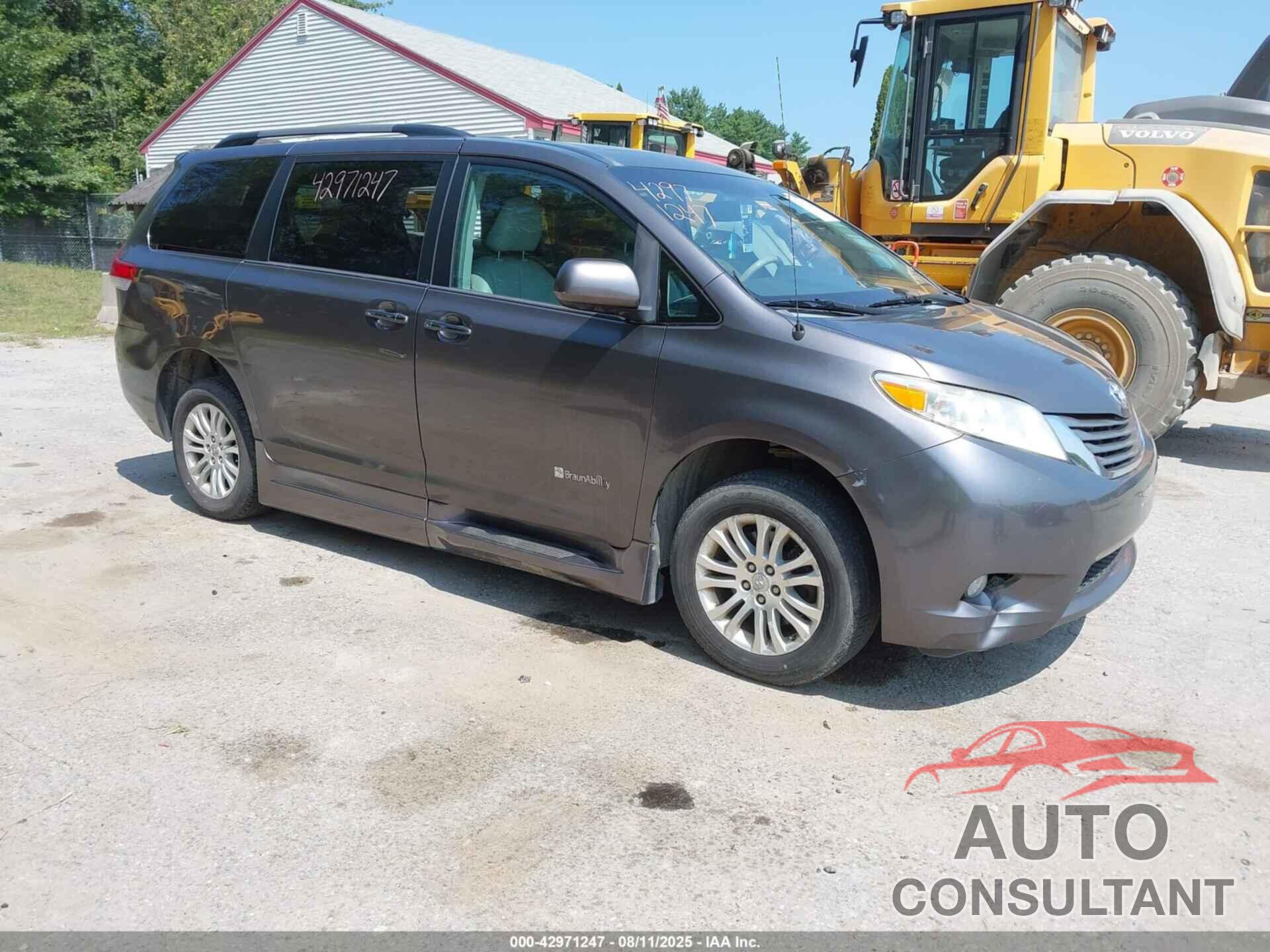 TOYOTA SIENNA 2013 - 5TDYK3DC9DS370725