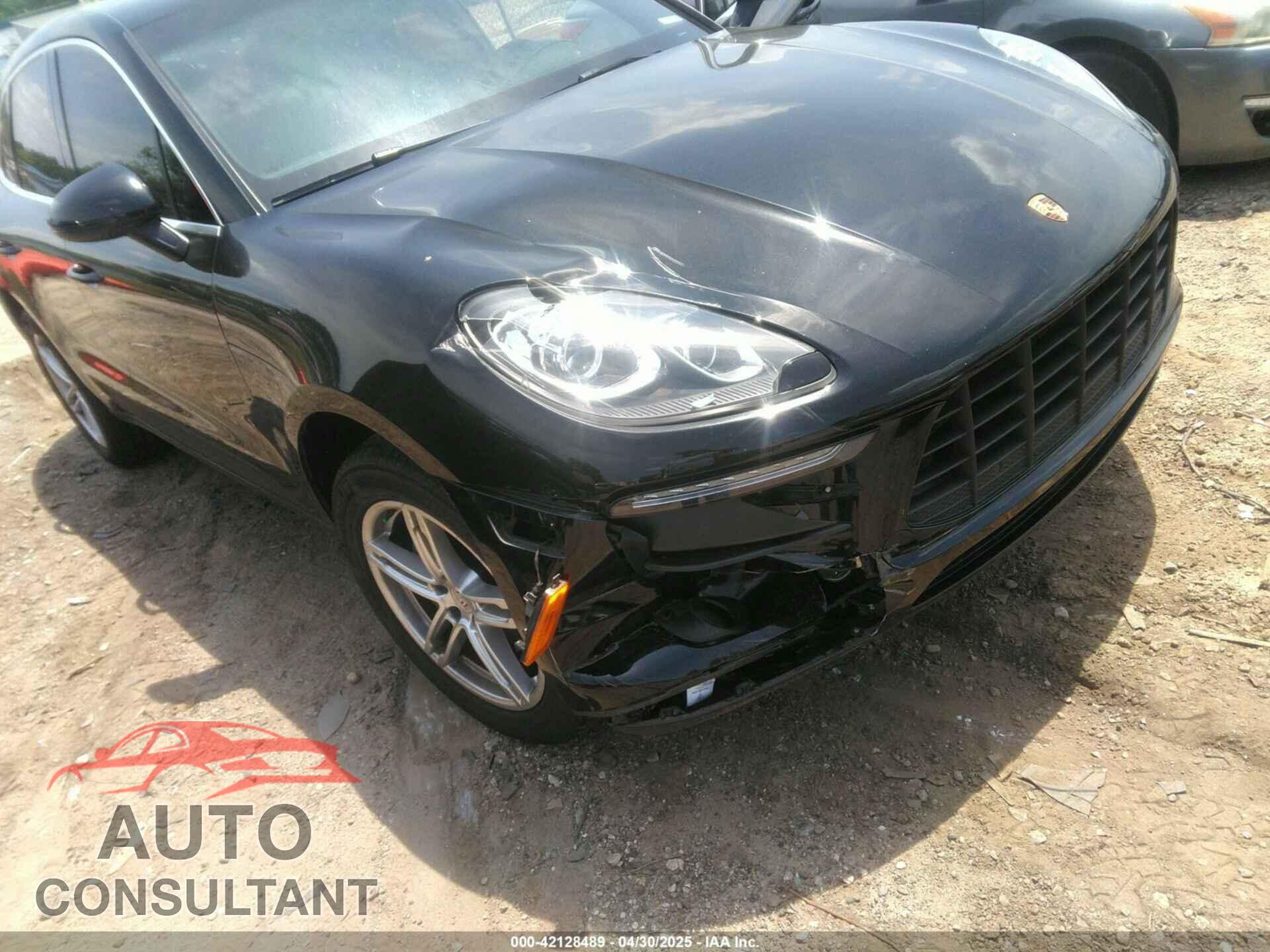 PORSCHE MACAN 2016 - WP1AB2A56GLB40663