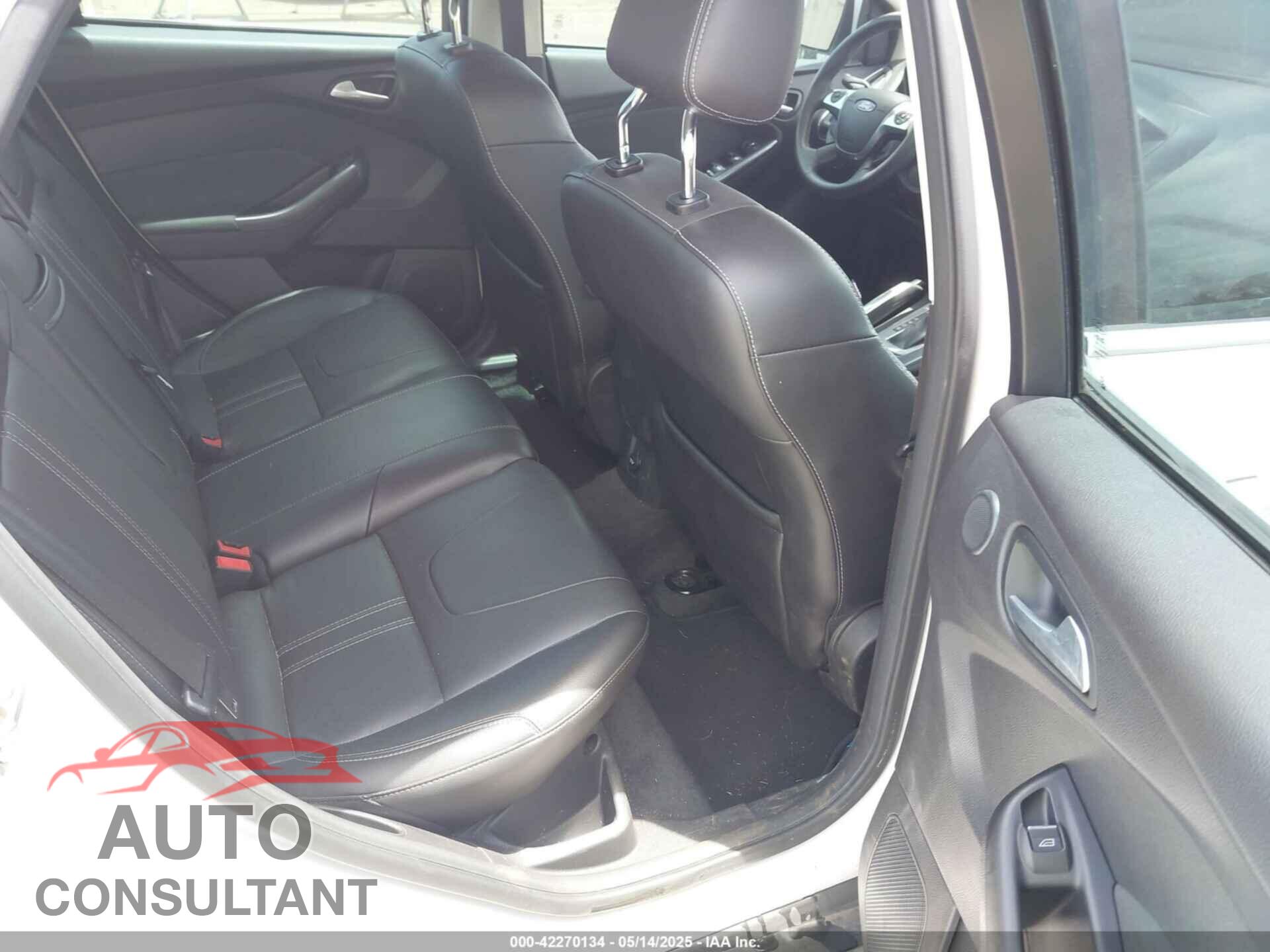 FORD FOCUS 2012 - 1FAHP3J26CL274022