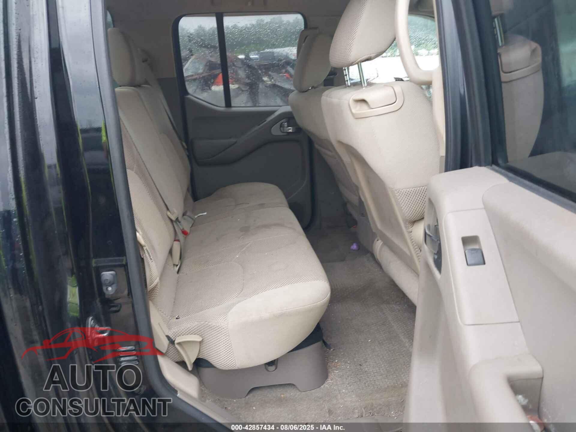 NISSAN FRONTIER 2011 - 1N6AD0EV5BC452019