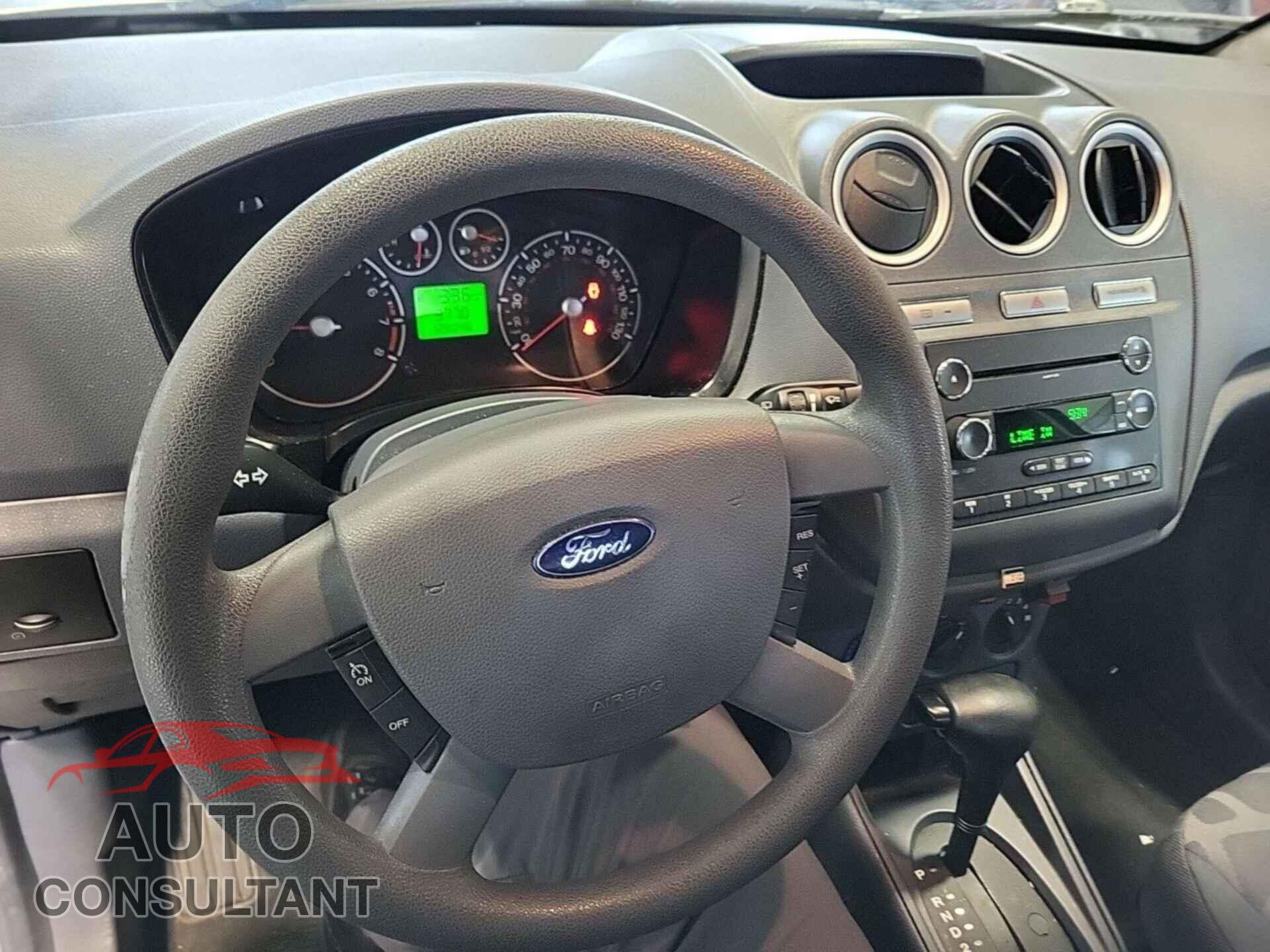 FORD TRANSIT CONNECT 2013 - NM0LS7DN4DT169378