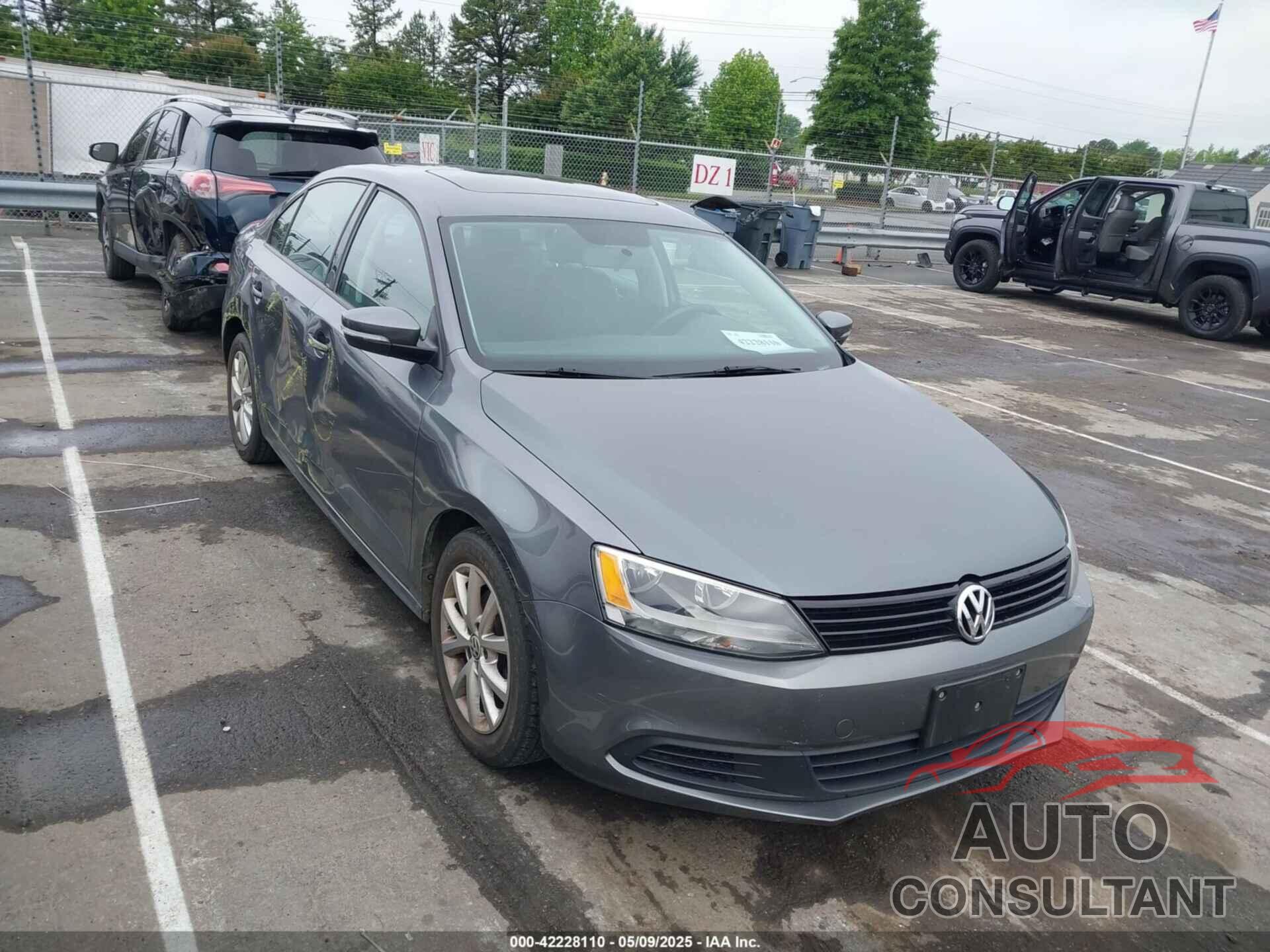 VOLKSWAGEN JETTA 2012 - 3VWDP7AJ5CM451193