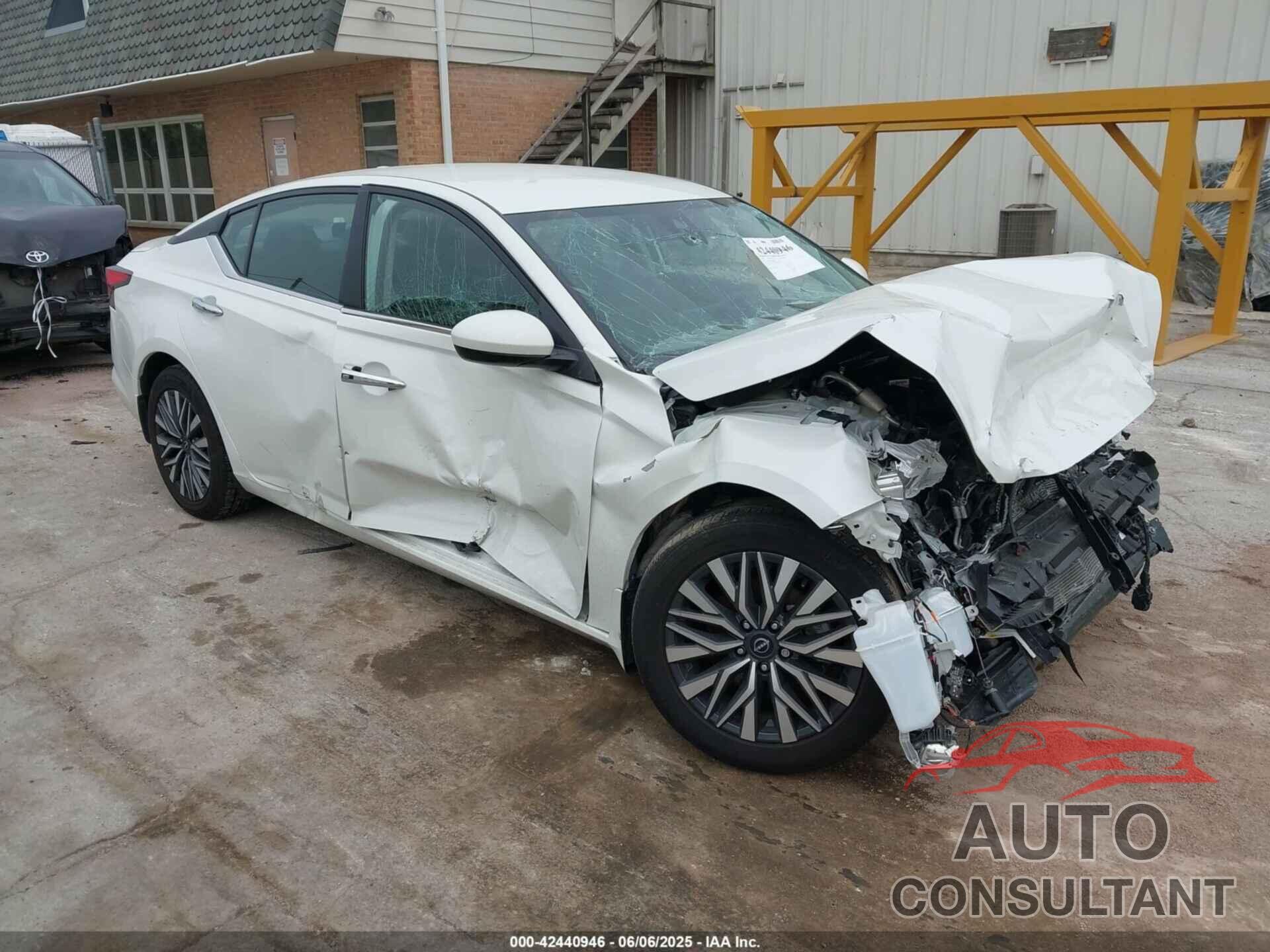 NISSAN ALTIMA 2023 - 1N4BL4DW8PN418850
