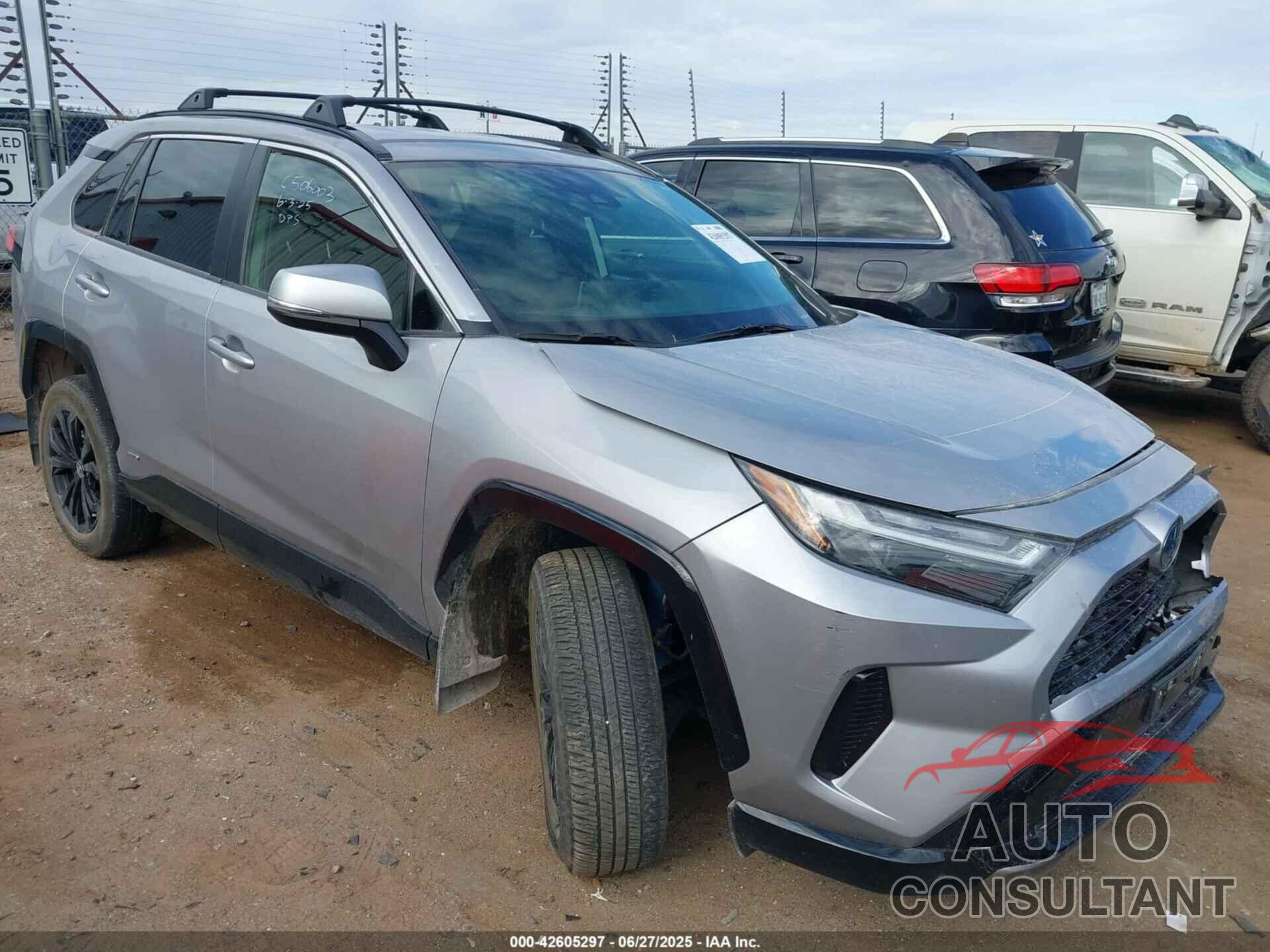 TOYOTA RAV4 HYBRID 2023 - JTM16RFV6PD104344