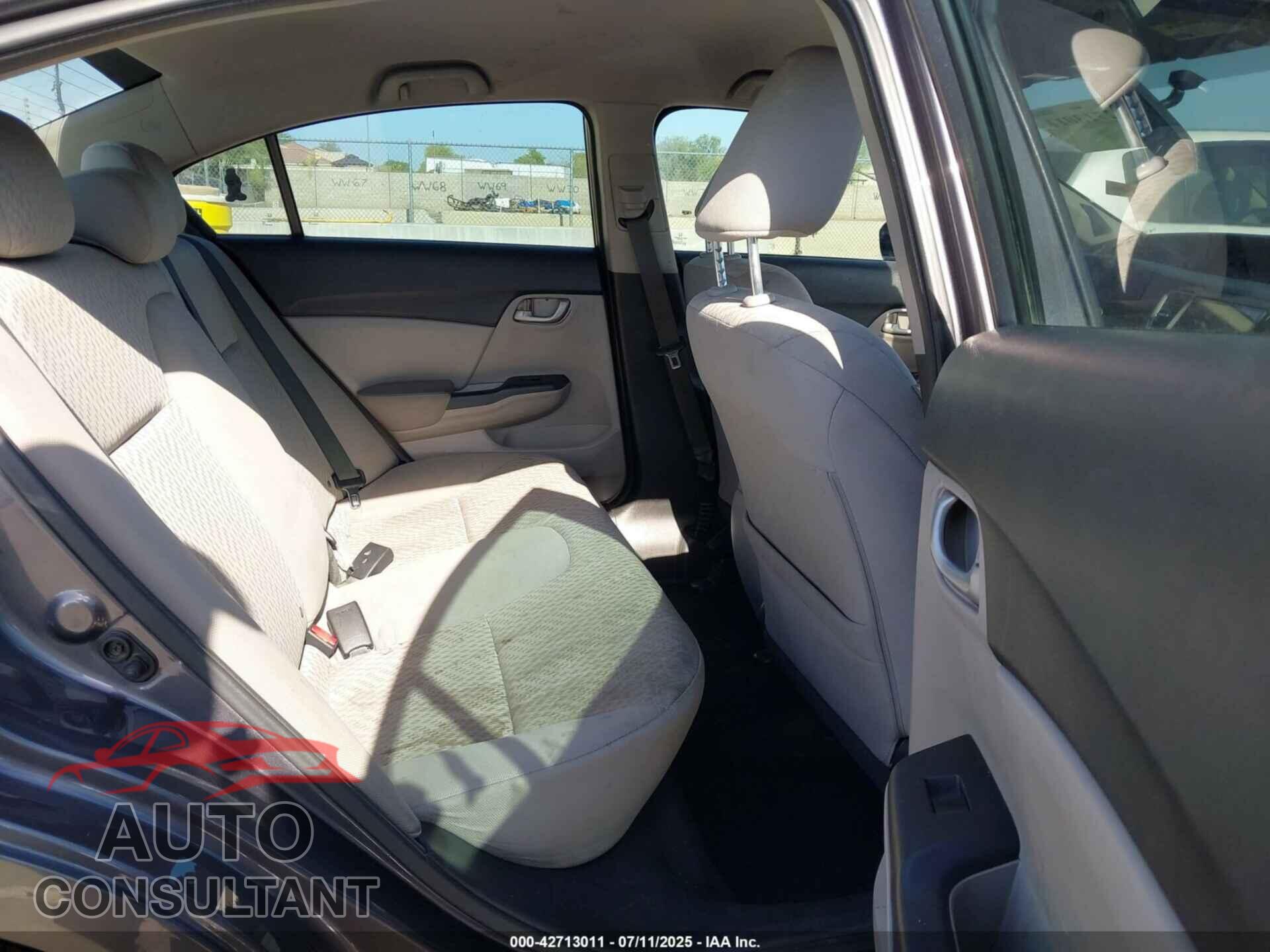 HONDA CIVIC 2014 - 19XFB2F5XEE081199