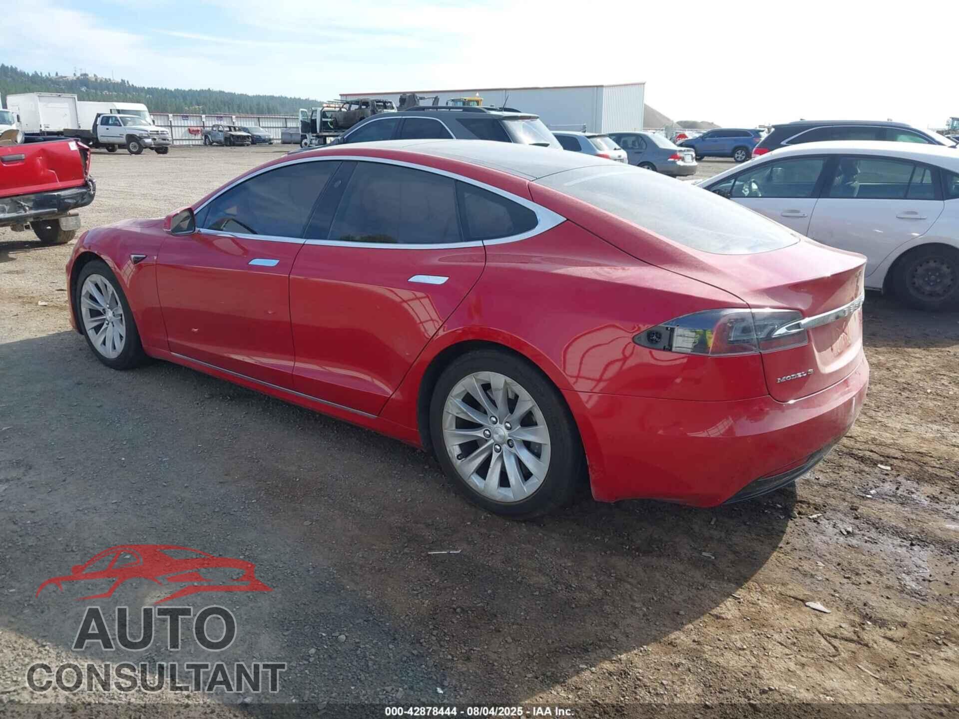 TESLA MODEL S 2017 - 5YJSA1E21HF214868