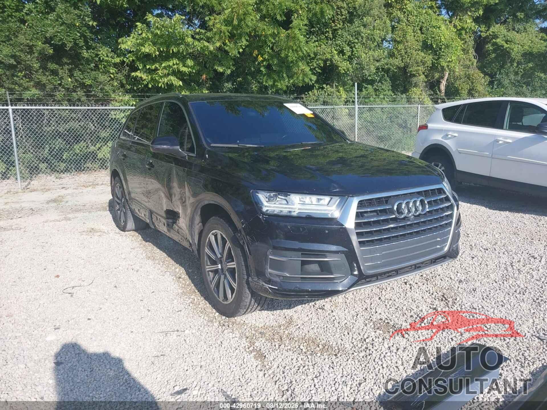 AUDI Q7 2017 - WA1LAAF79HD017947