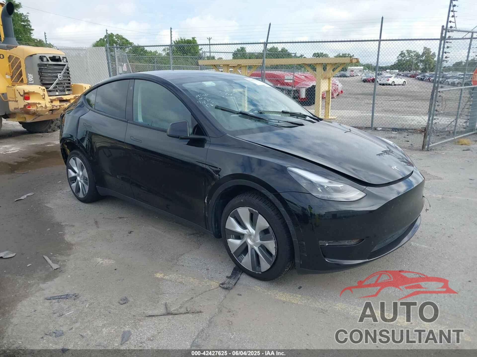 TESLA MODEL Y 2023 - 7SAYGDEE2PA044328