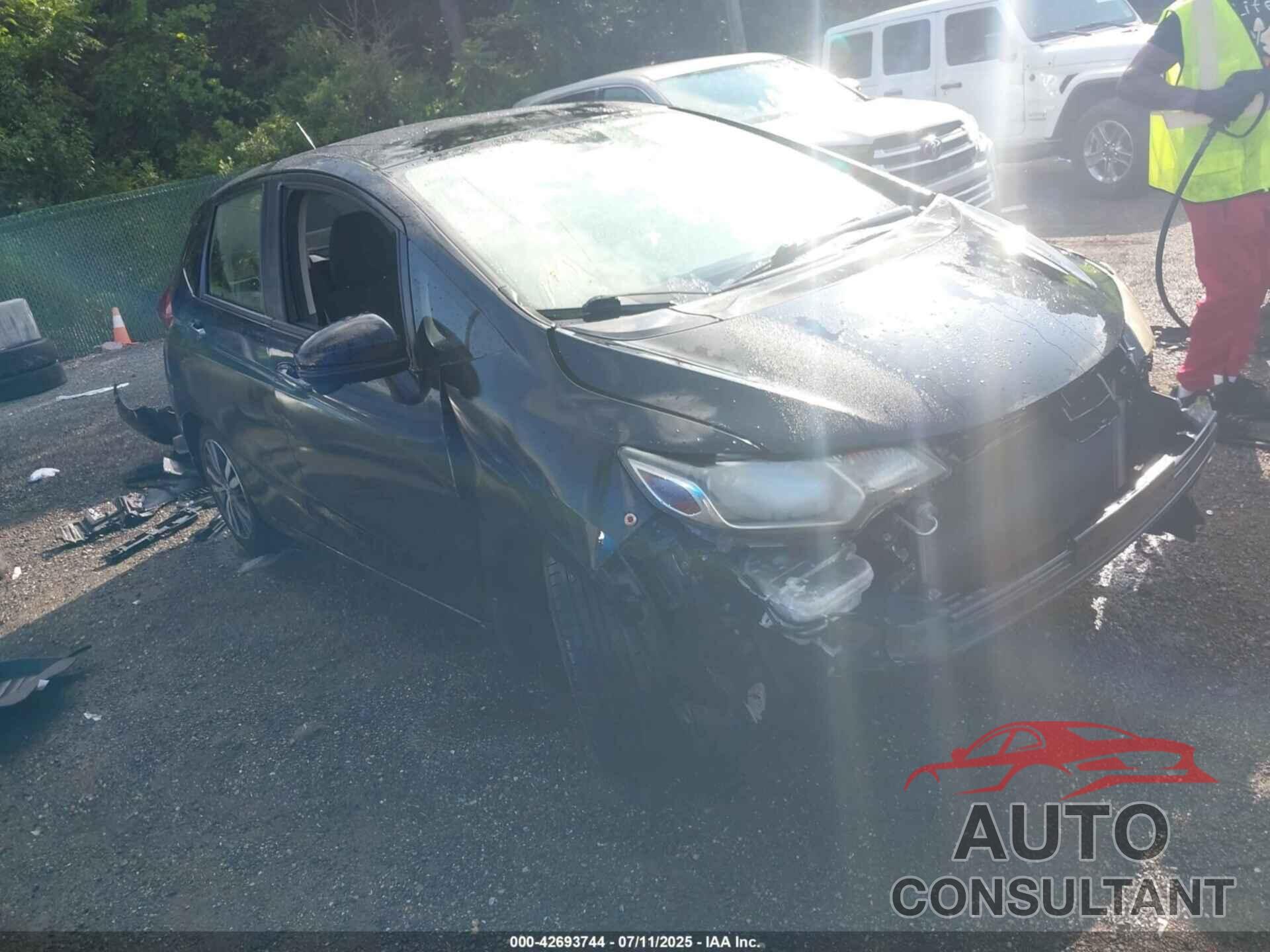 HONDA FIT 2016 - JHMGK5H70GS007647