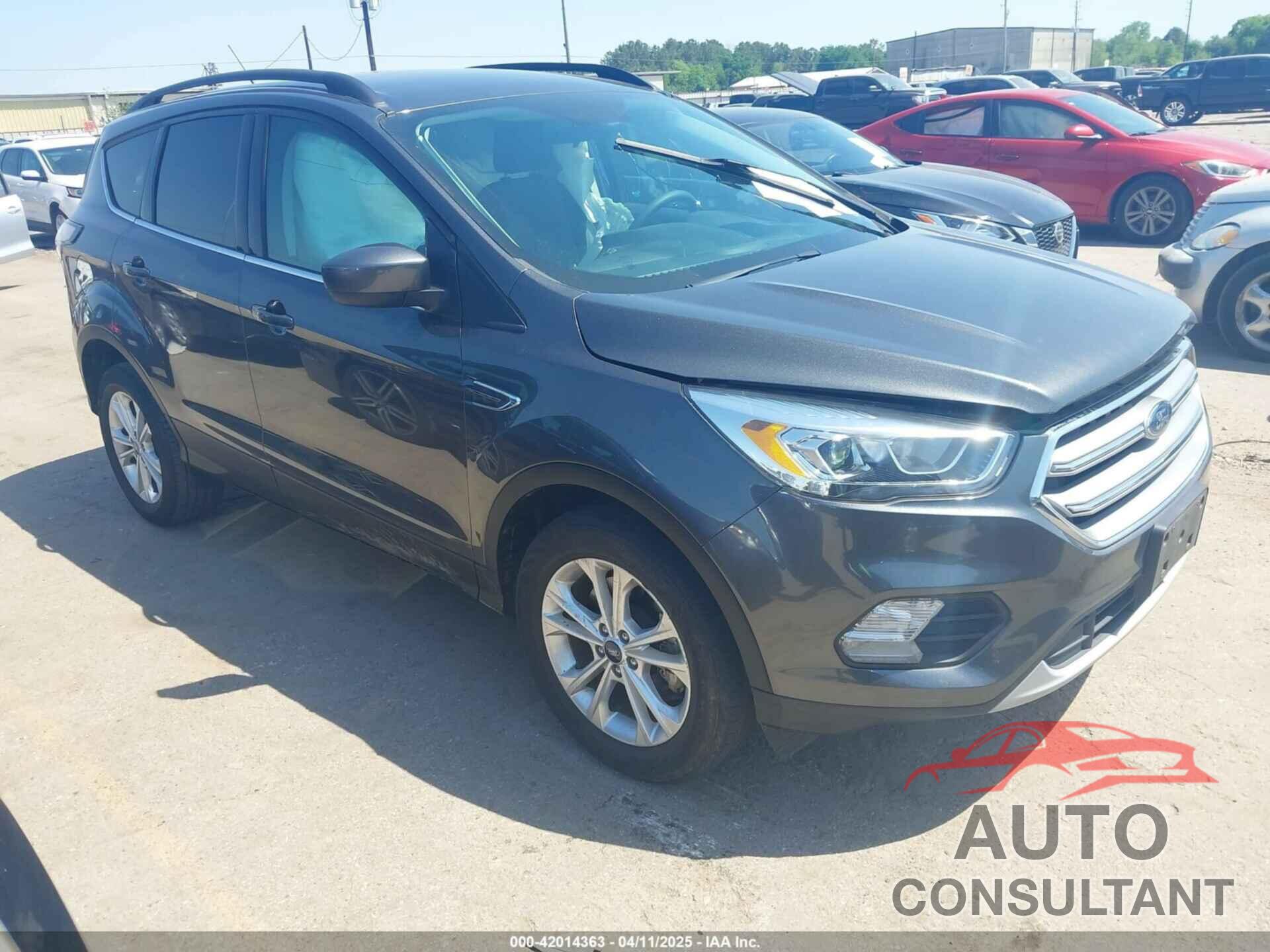 FORD ESCAPE 2017 - 1FMCU9G9XHUE74970