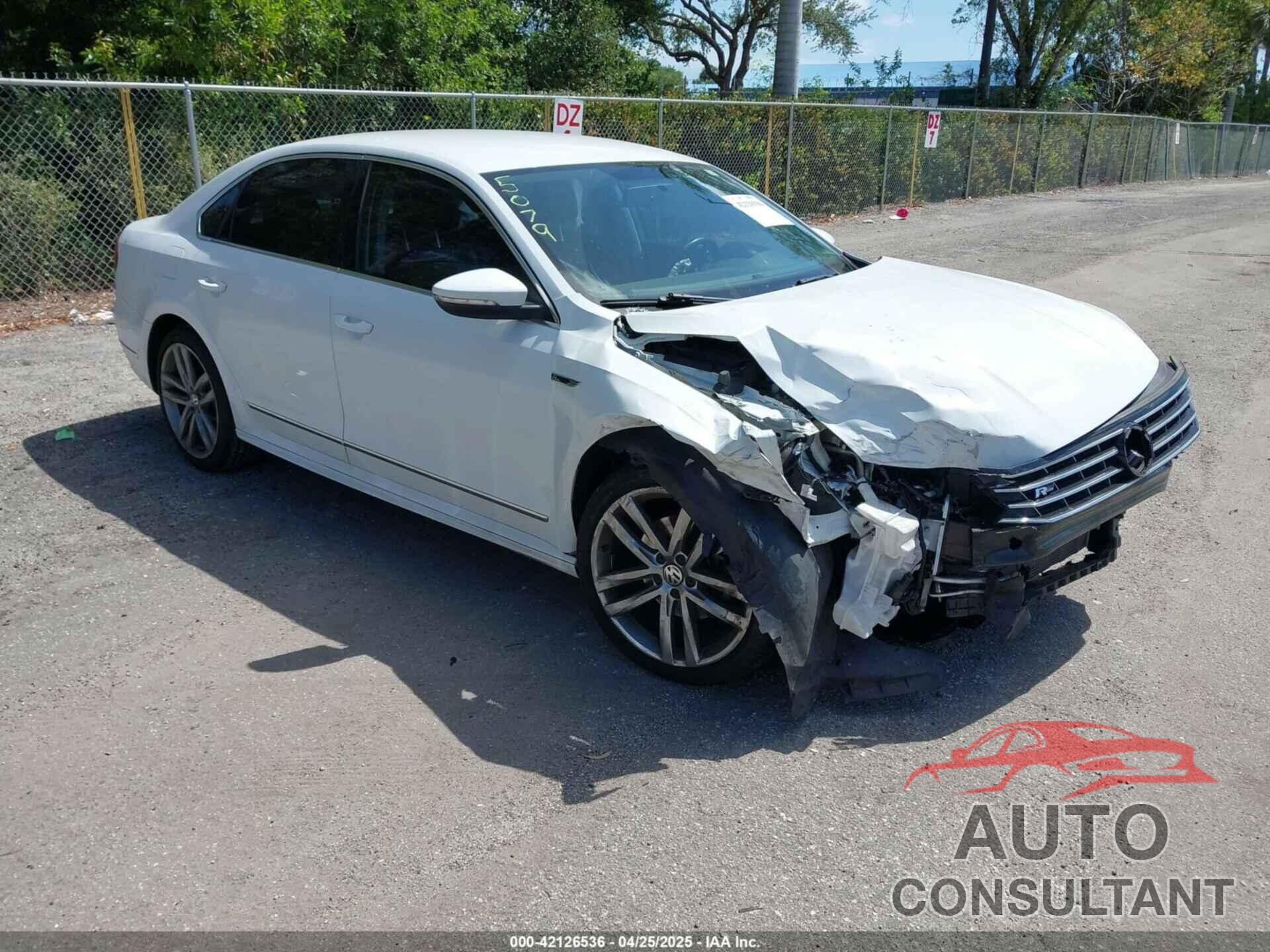 VOLKSWAGEN PASSAT 2017 - 1VWDT7A38HC065079