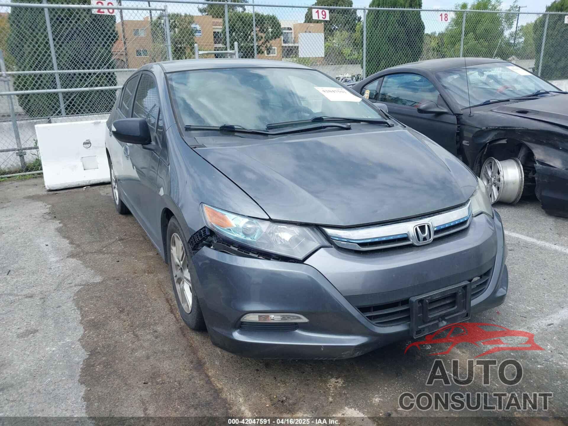HONDA INSIGHT 2011 - JHMZE2H72BS001081