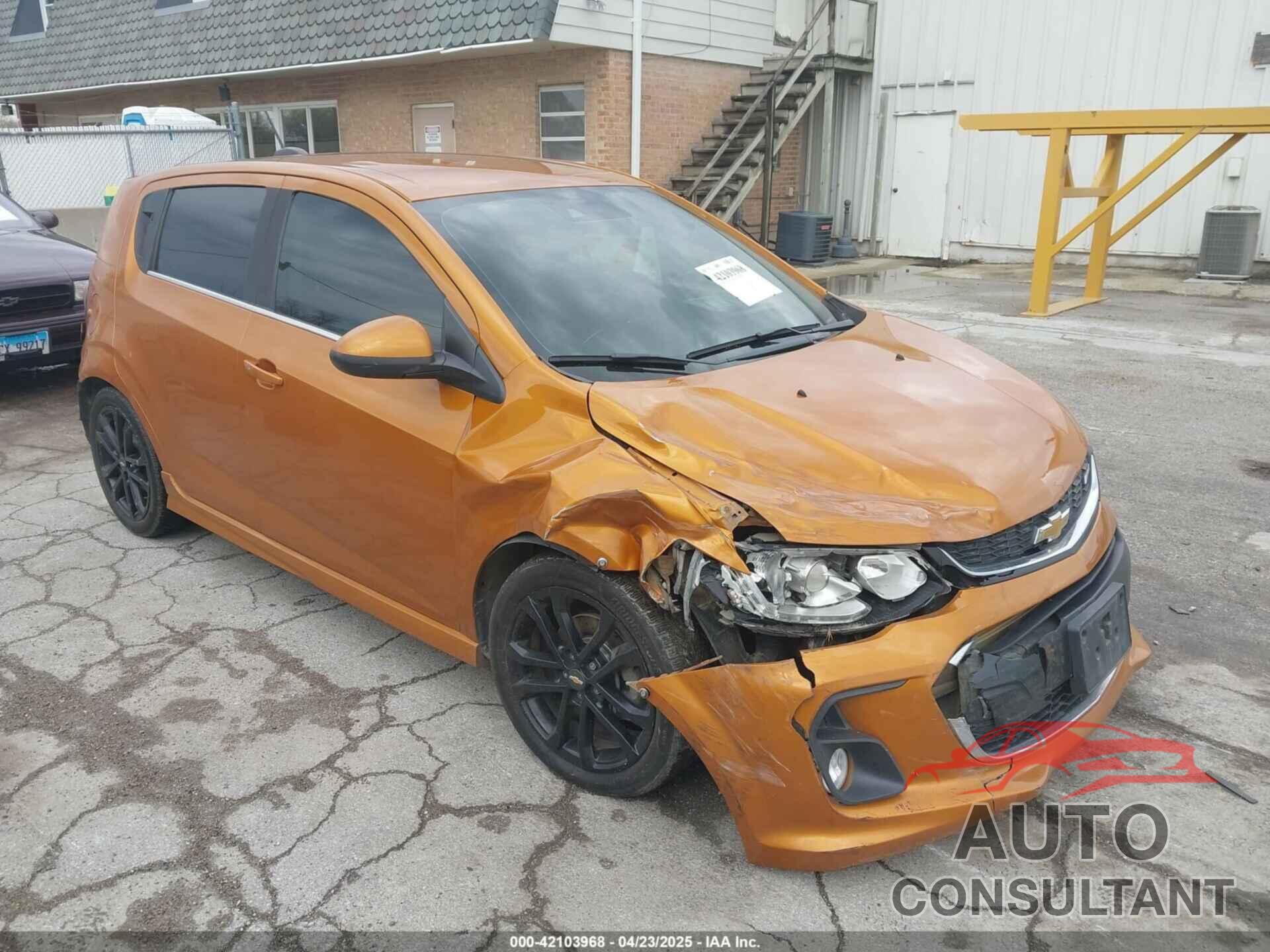 CHEVROLET SONIC 2017 - 1G1JC6SB7H4138080
