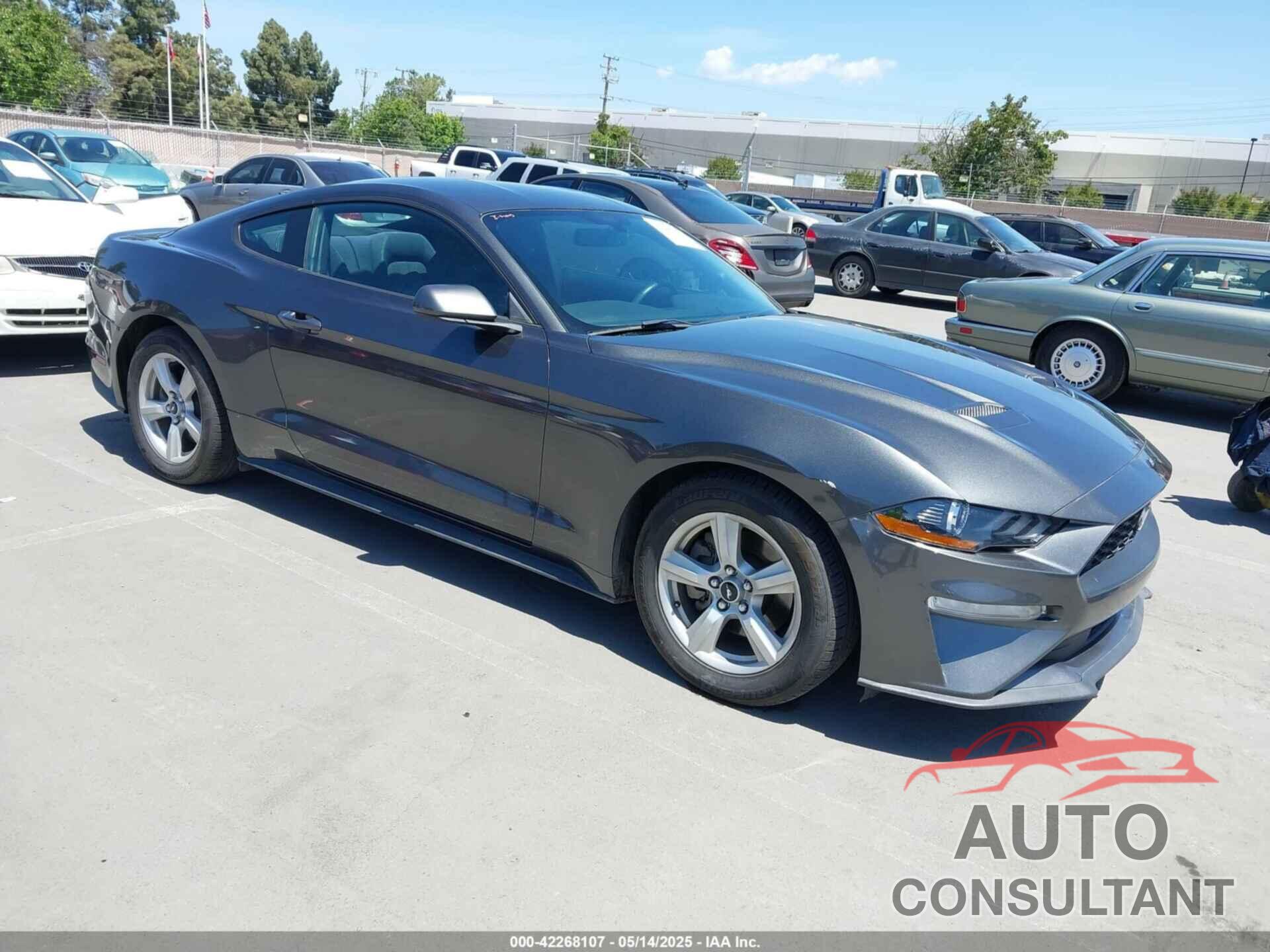 FORD MUSTANG 2018 - 1FA6P8TH1J5145175