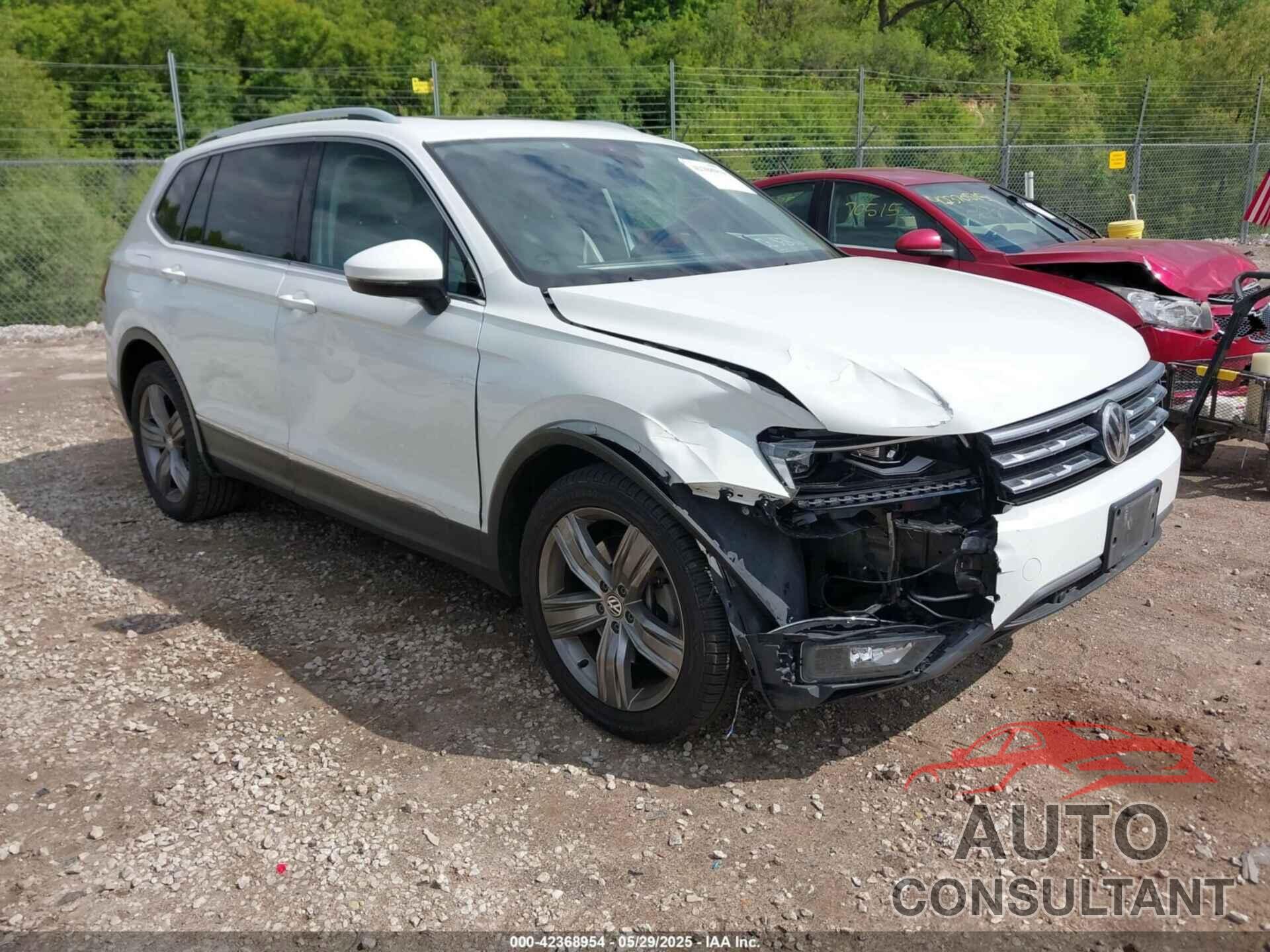 VOLKSWAGEN TIGUAN 2018 - 3VV5B7AX8JM002227