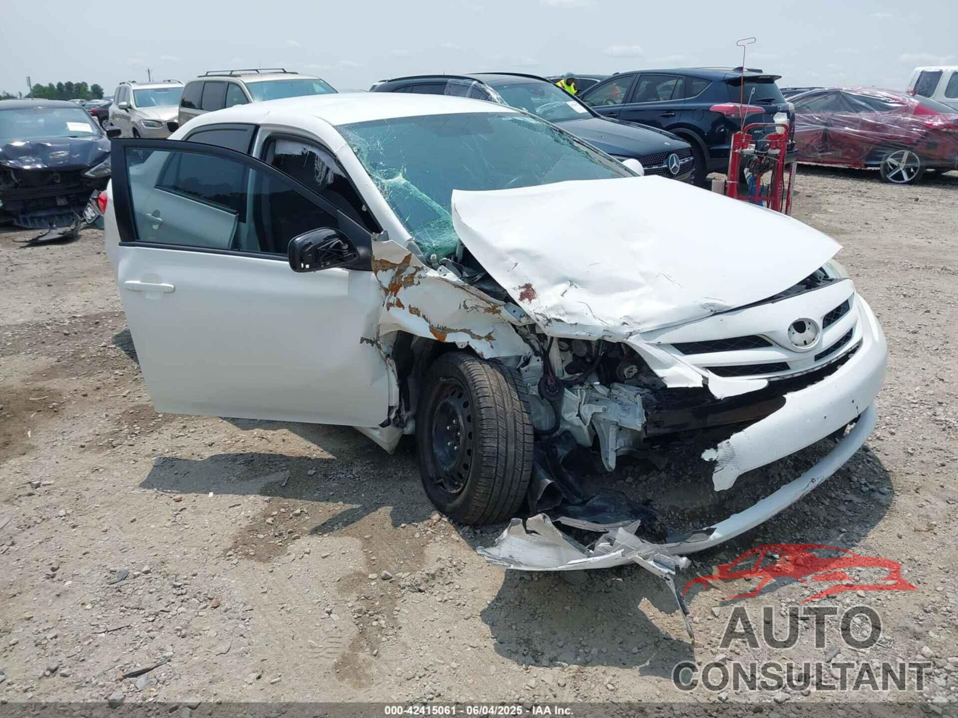 TOYOTA COROLLA 2012 - 2T1BU4EE8CC814271