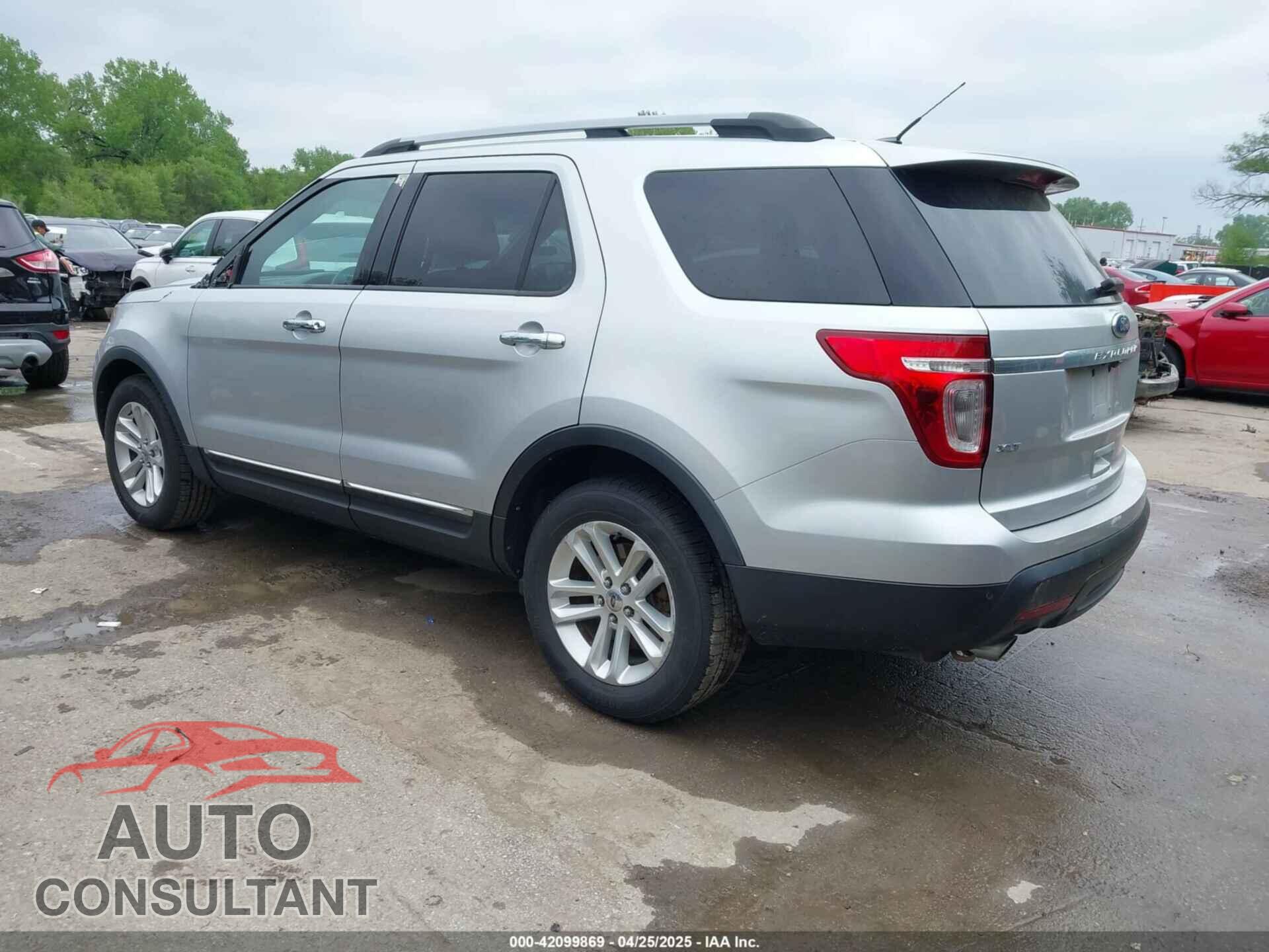 FORD EXPLORER 2011 - 1FMHK8D83BGA83490