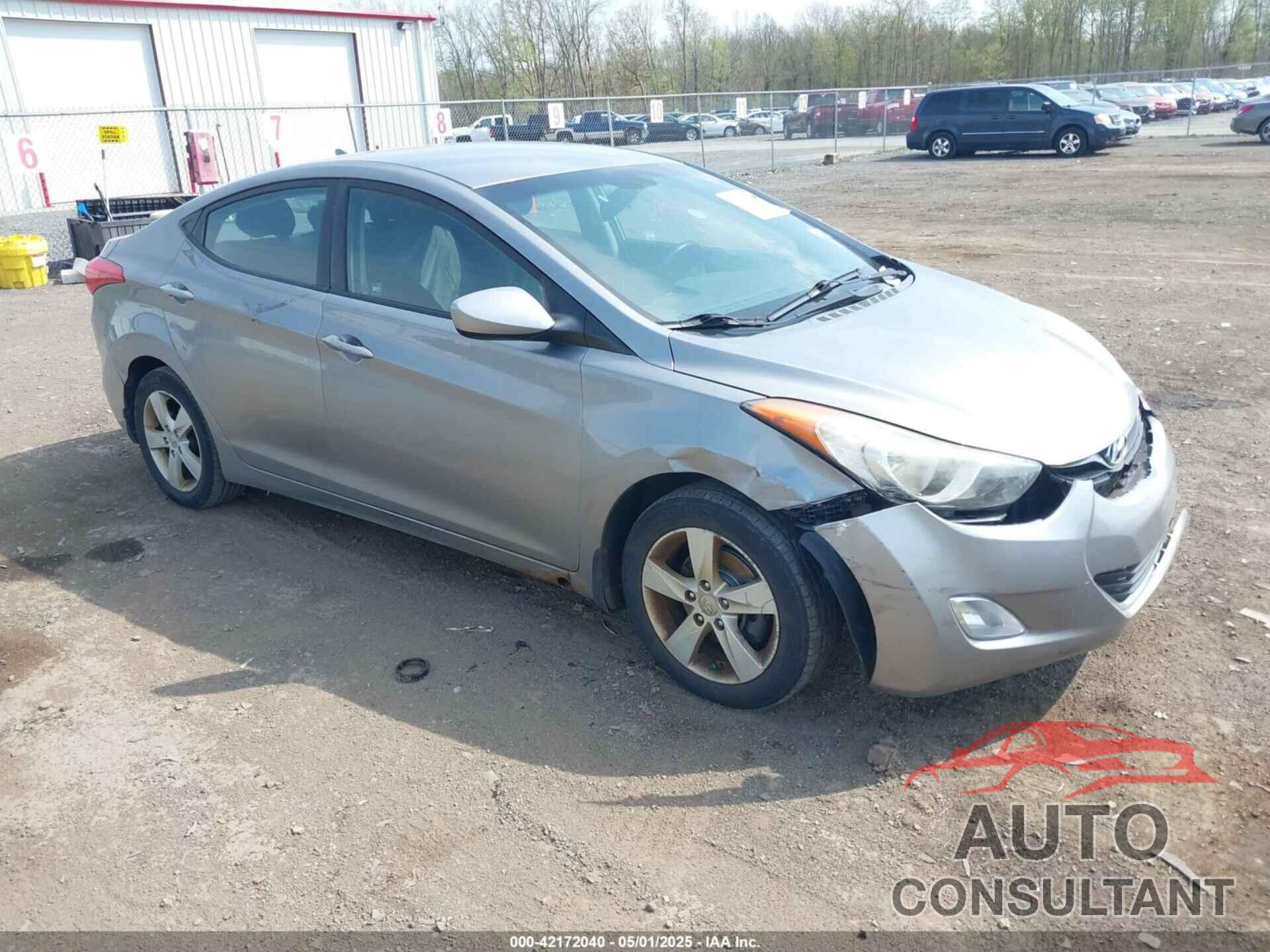 HYUNDAI ELANTRA 2013 - KMHDH4AEXDU935886