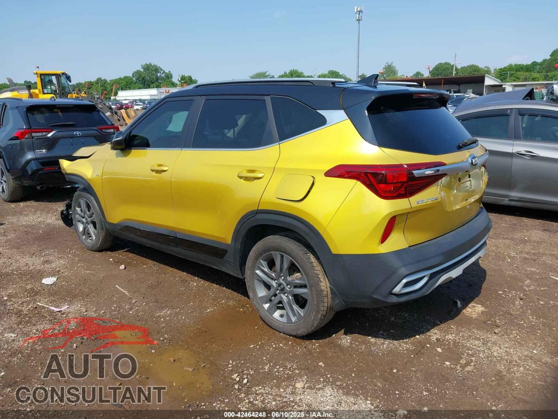 KIA SELTOS 2021 - KNDEUCAA8M7194177