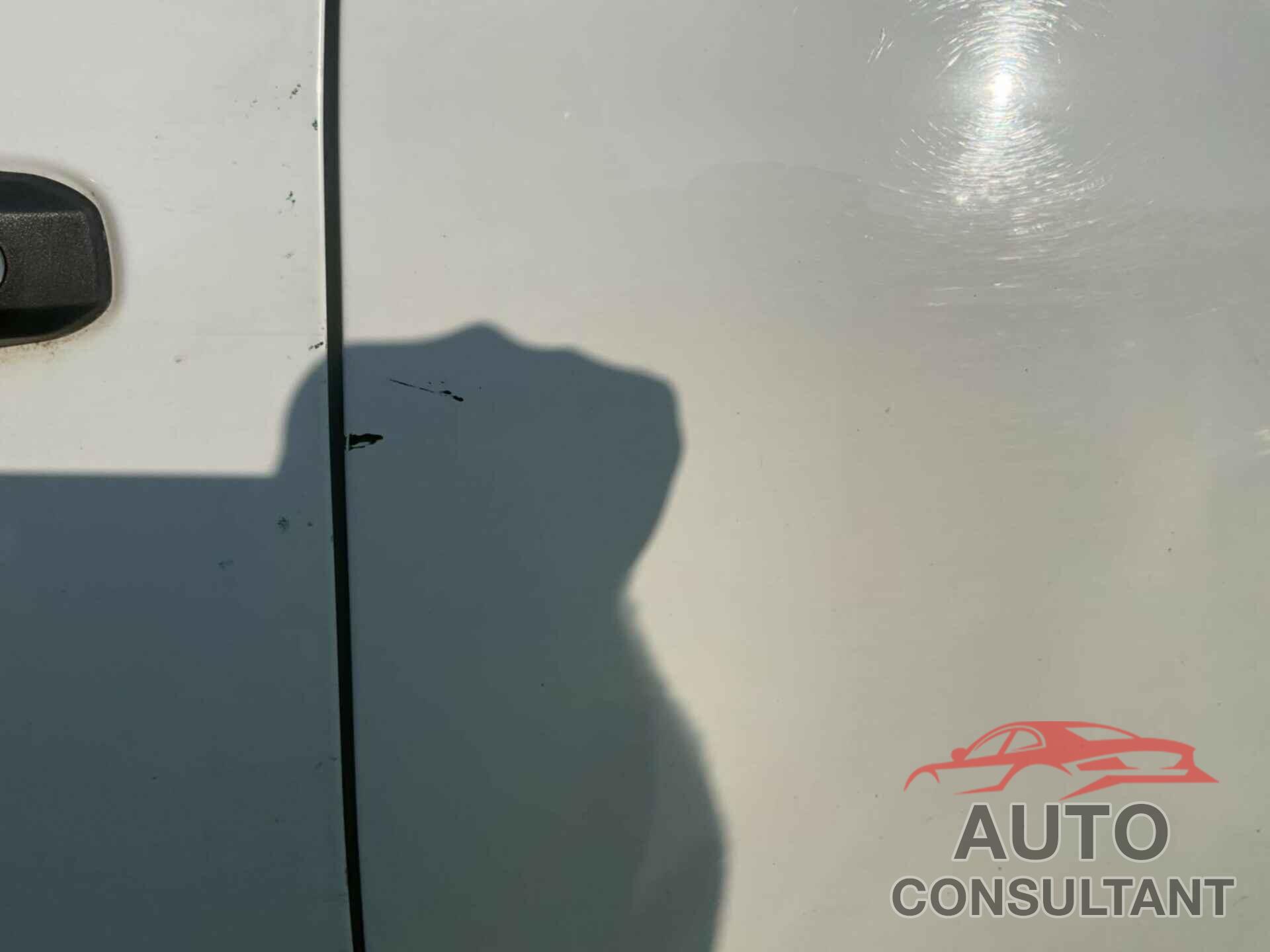 CHEVROLET SILVERADO 2500HD 2017 - 1GC2KUEG6HZ303839