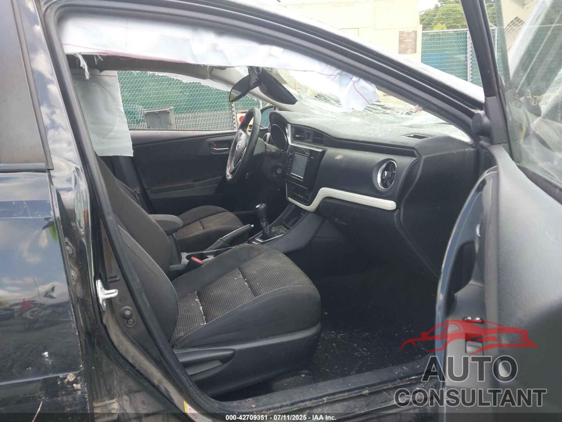 TOYOTA COROLLA IM 2017 - JTNKARJE2HJ524725