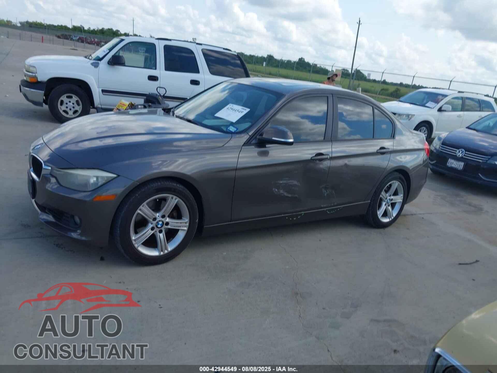 BMW 328I 2013 - WBA3A5C55DF603377