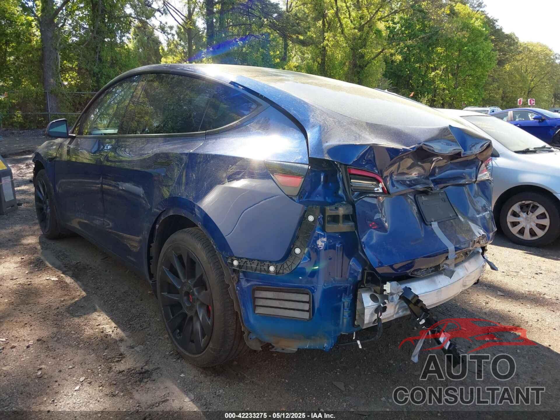 TESLA MODEL Y 2022 - 7SAYGDEE5NF314085