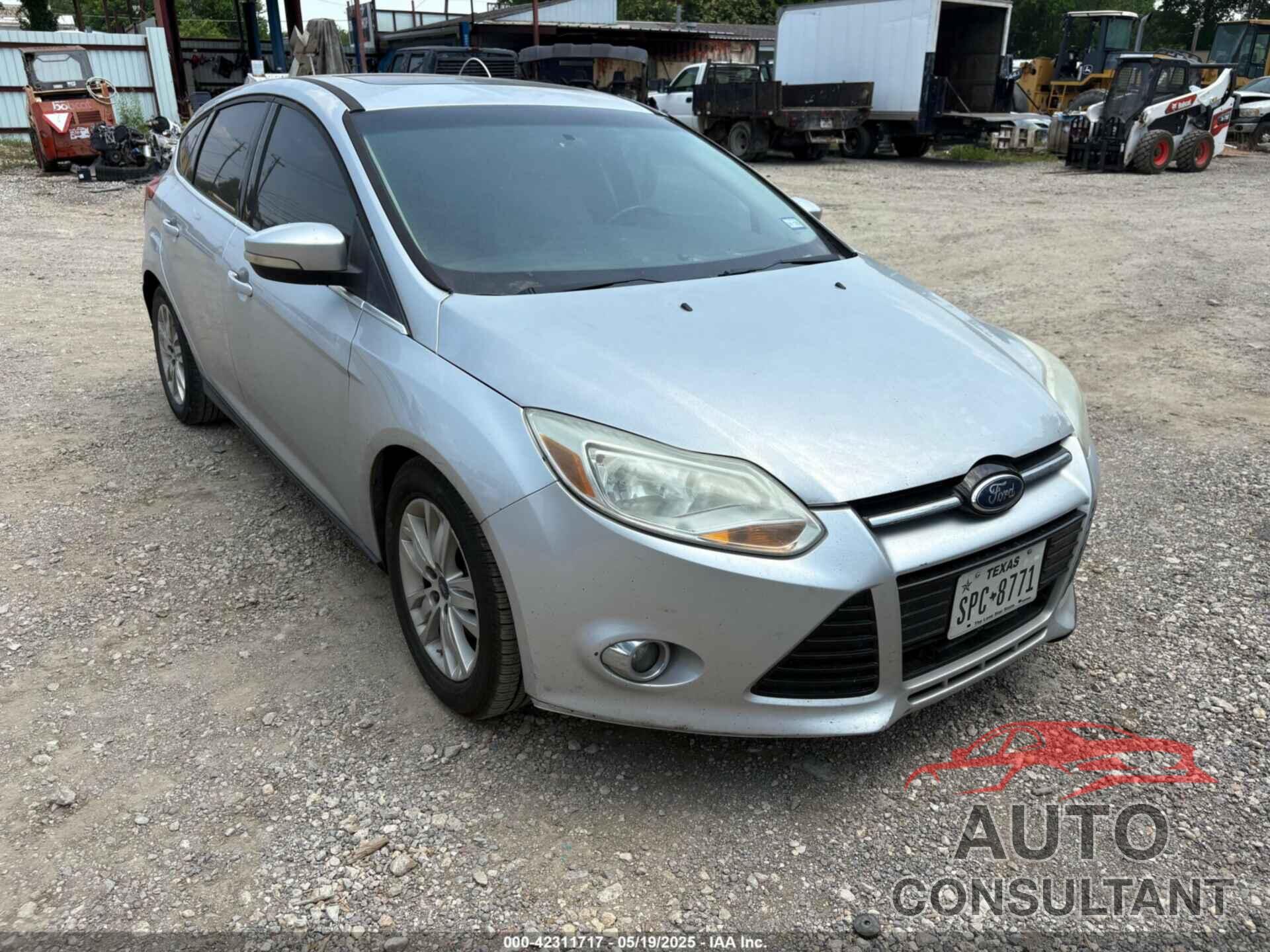 FORD FOCUS 2012 - 1FAHP3M22CL370905