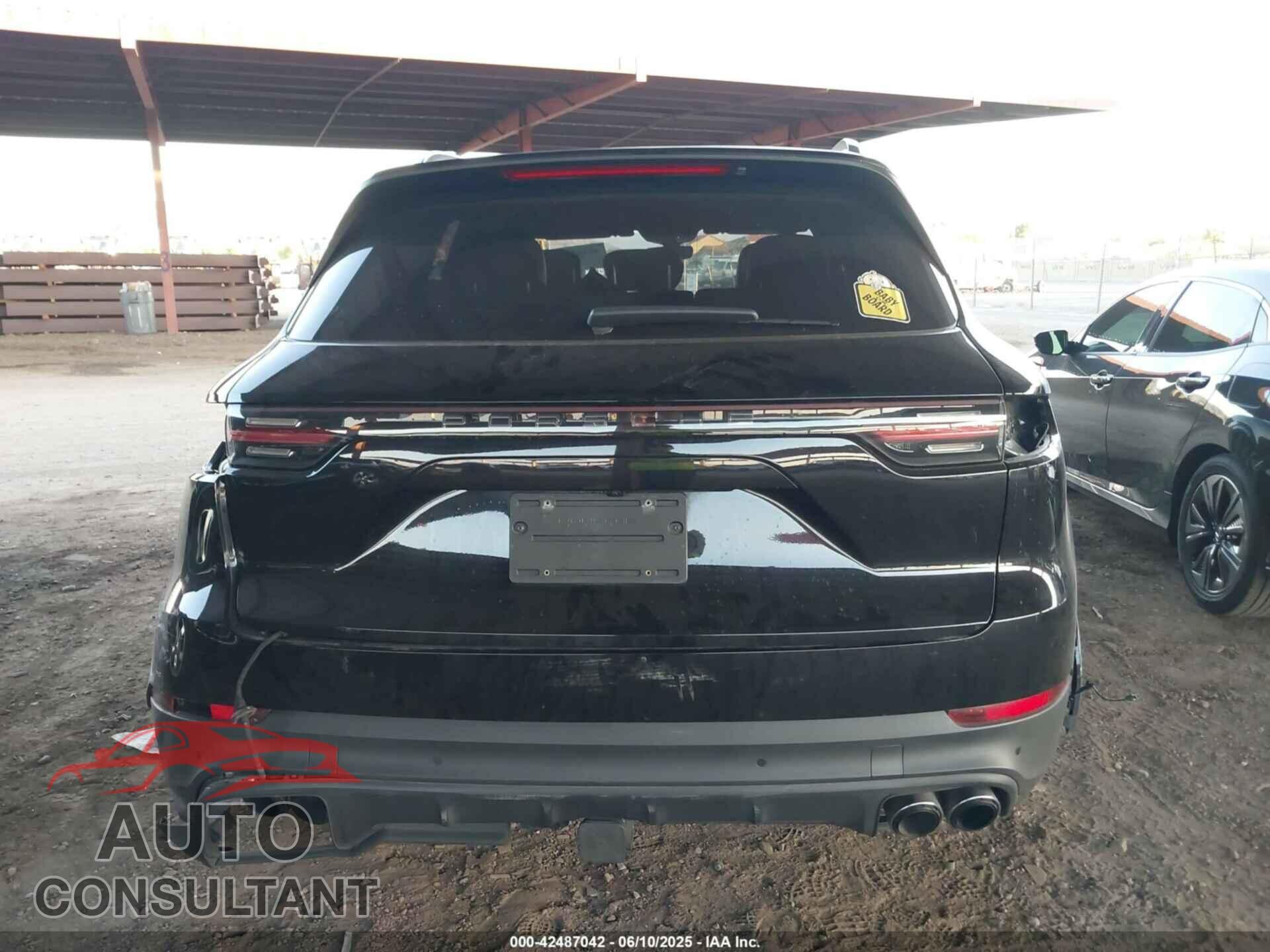 PORSCHE CAYENNE 2021 - WP1AA2AY5MDA04012