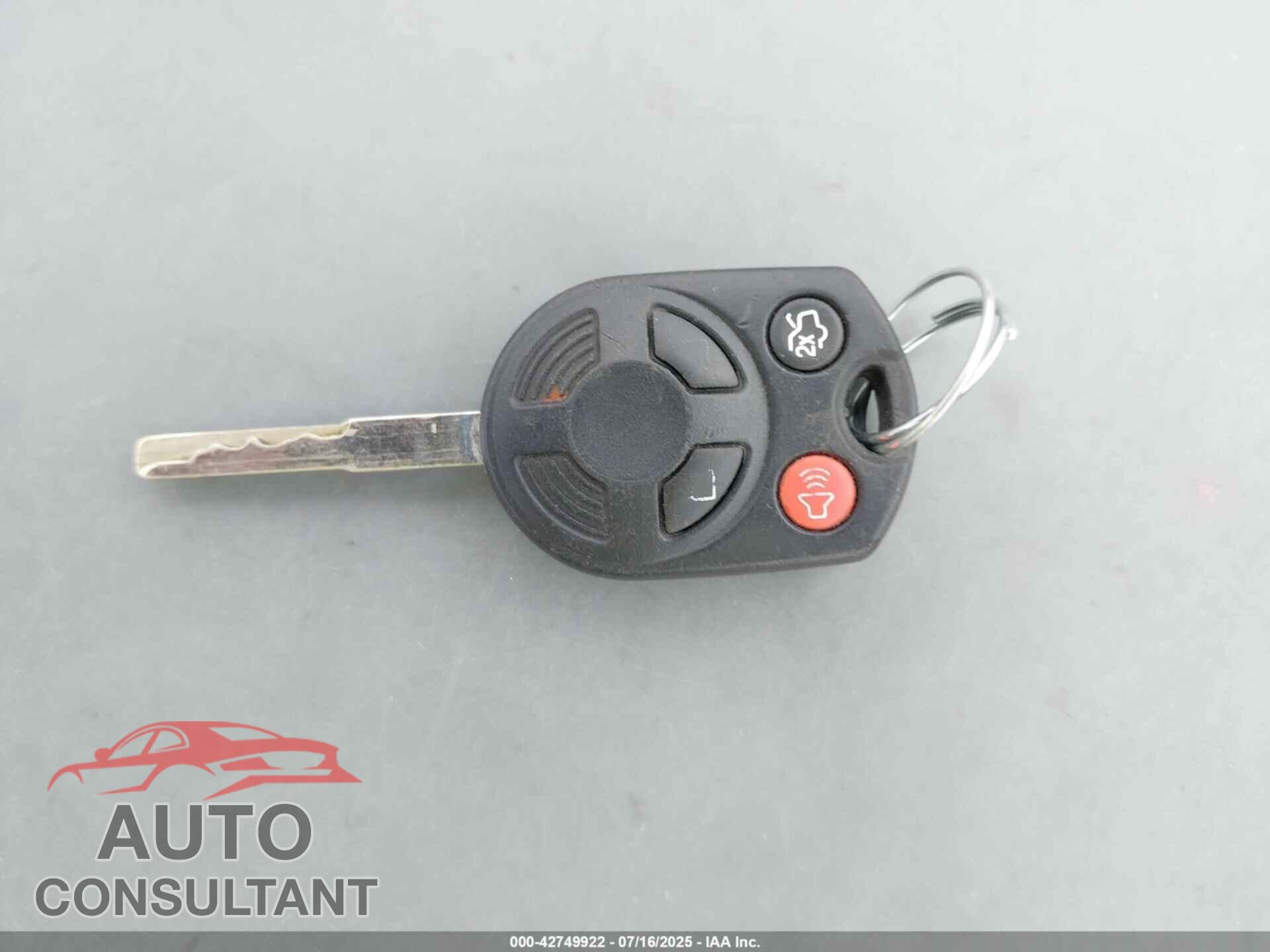 FORD FOCUS 2012 - 1FAHP3F22CL227773