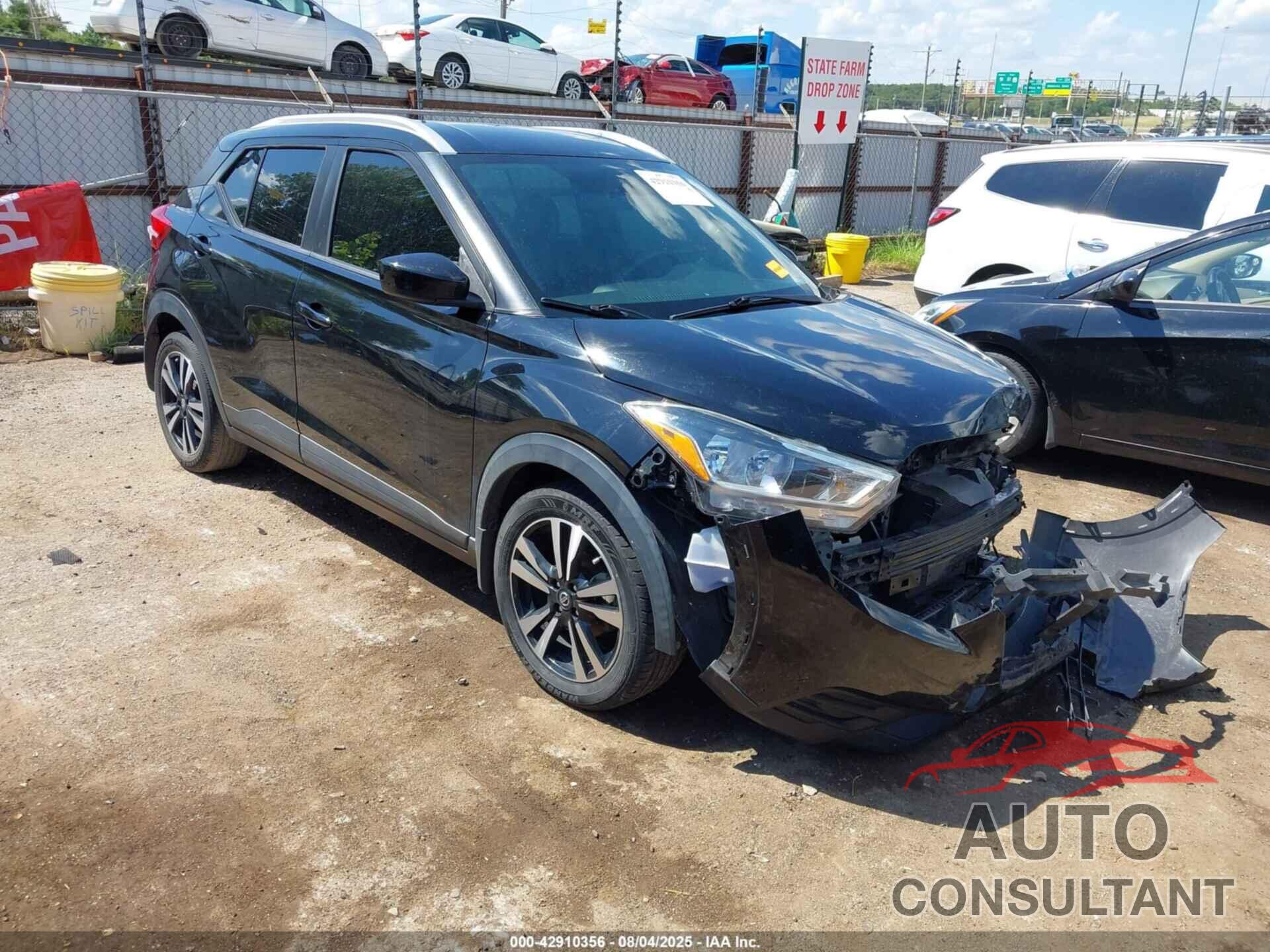 NISSAN KICKS 2019 - 3N1CP5CU1KL557786