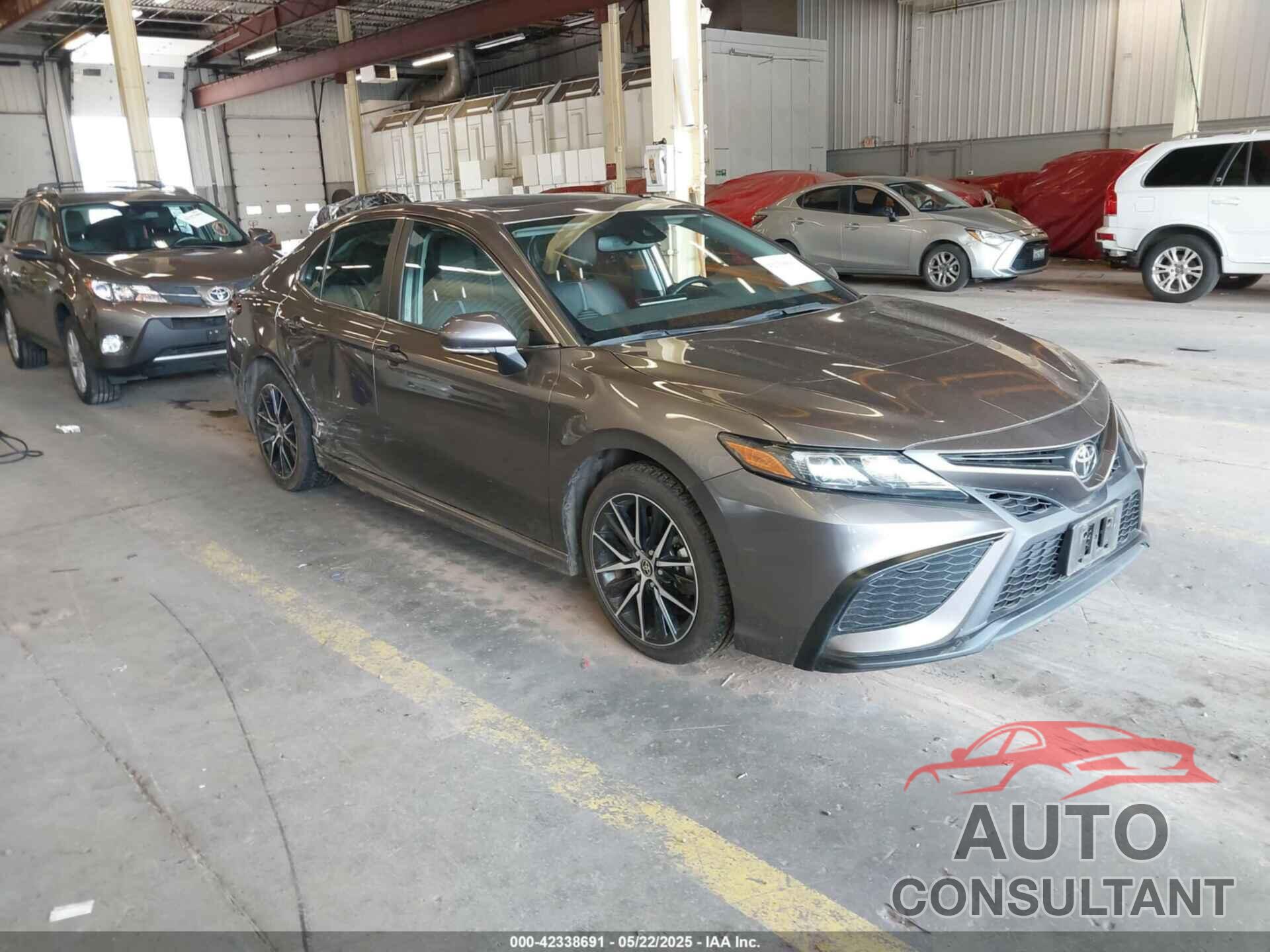 TOYOTA CAMRY 2021 - 4T1T11BK7MU044439