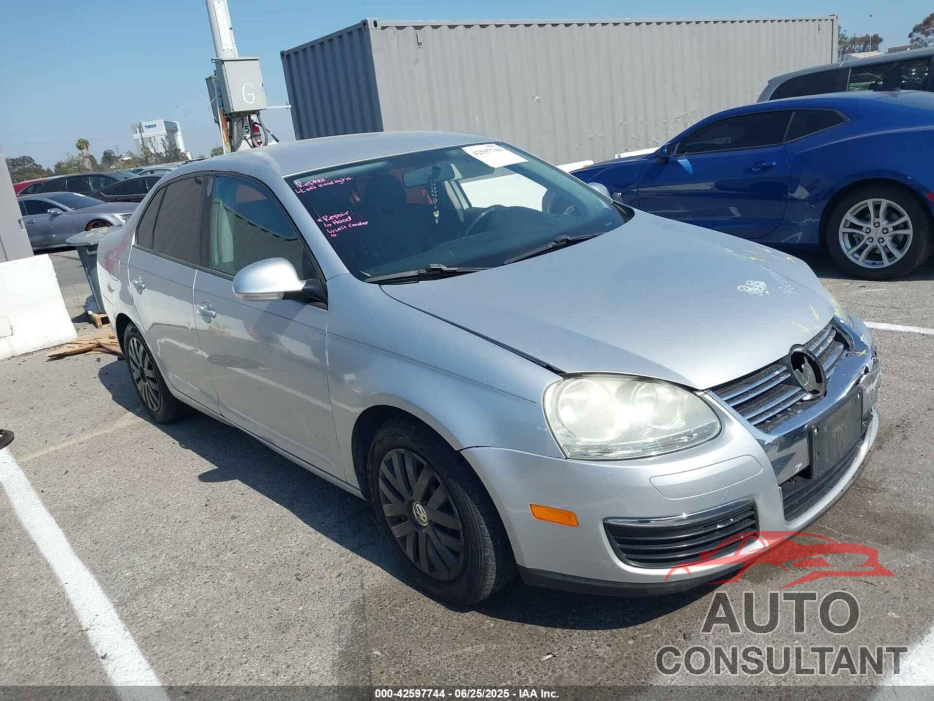 VOLKSWAGEN JETTA 2010 - 3VWJZ7AJ9AM079089